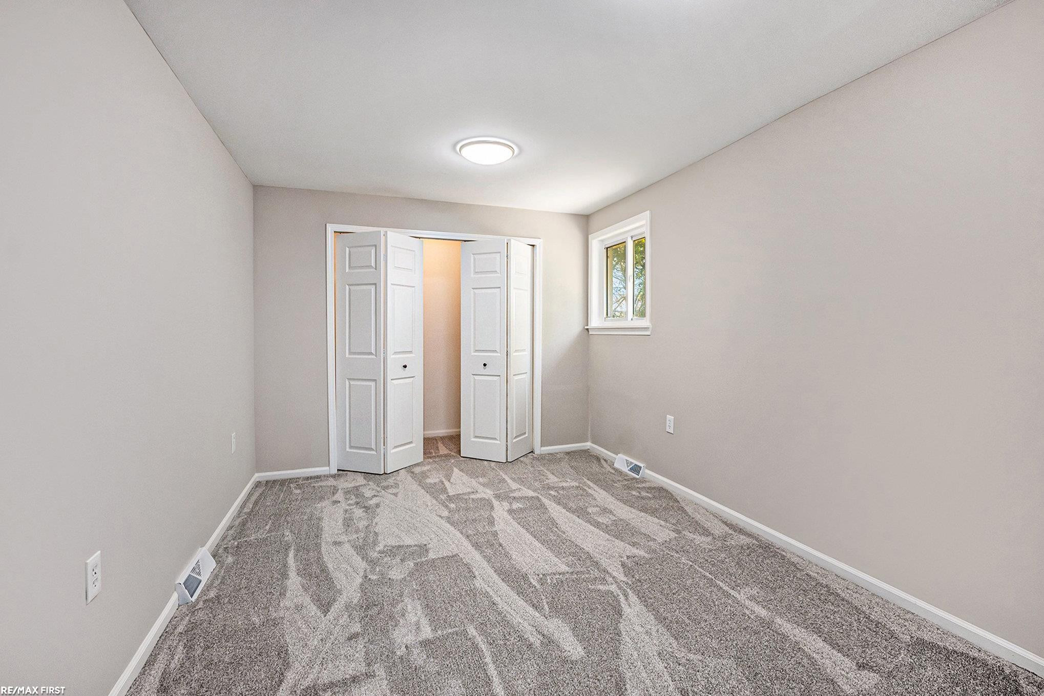 71 Boehme St Street, Mount Clemens, MI 48043 — Photo 7