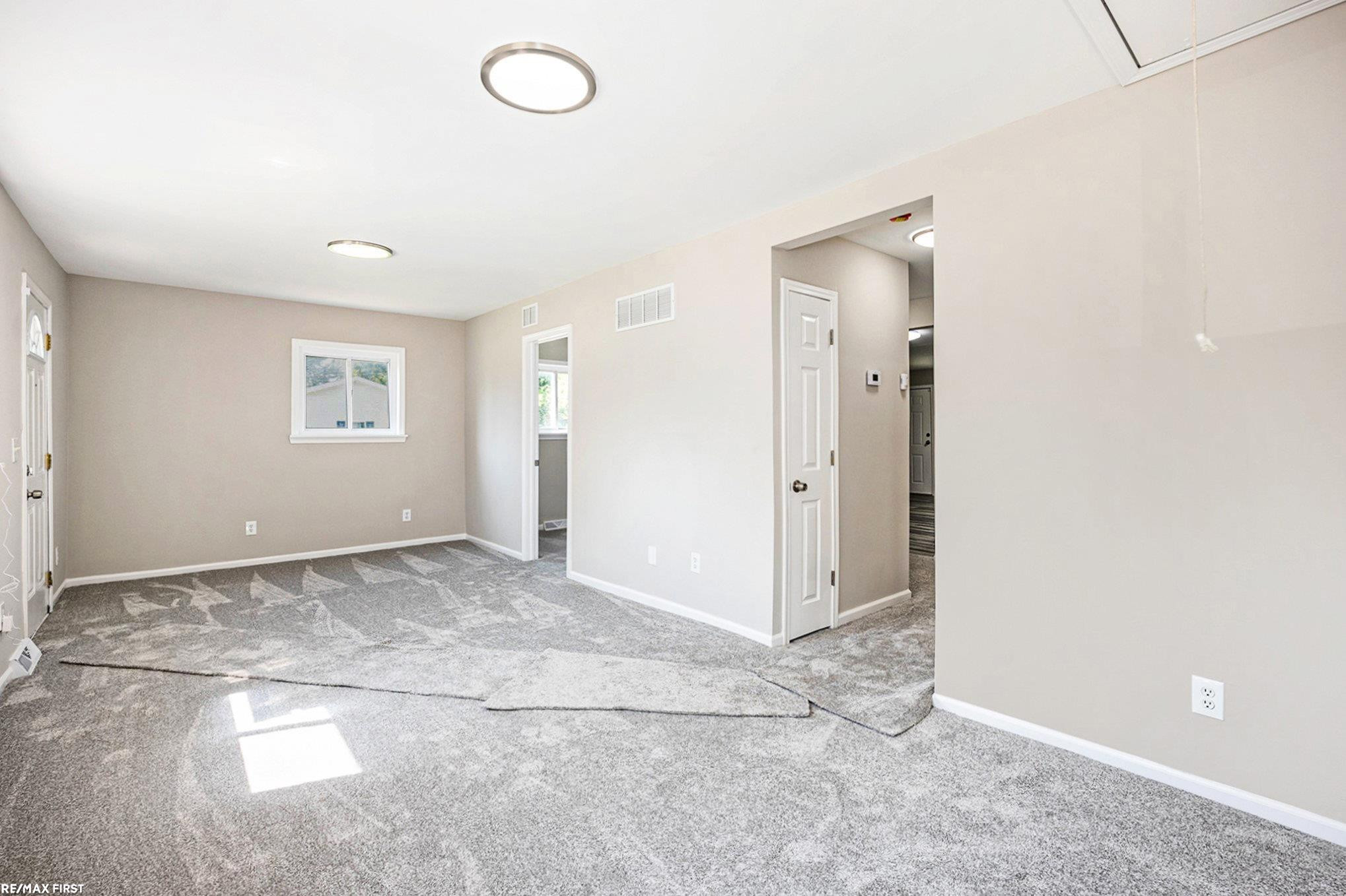 71 Boehme St Street, Mount Clemens, MI 48043 — Photo 10