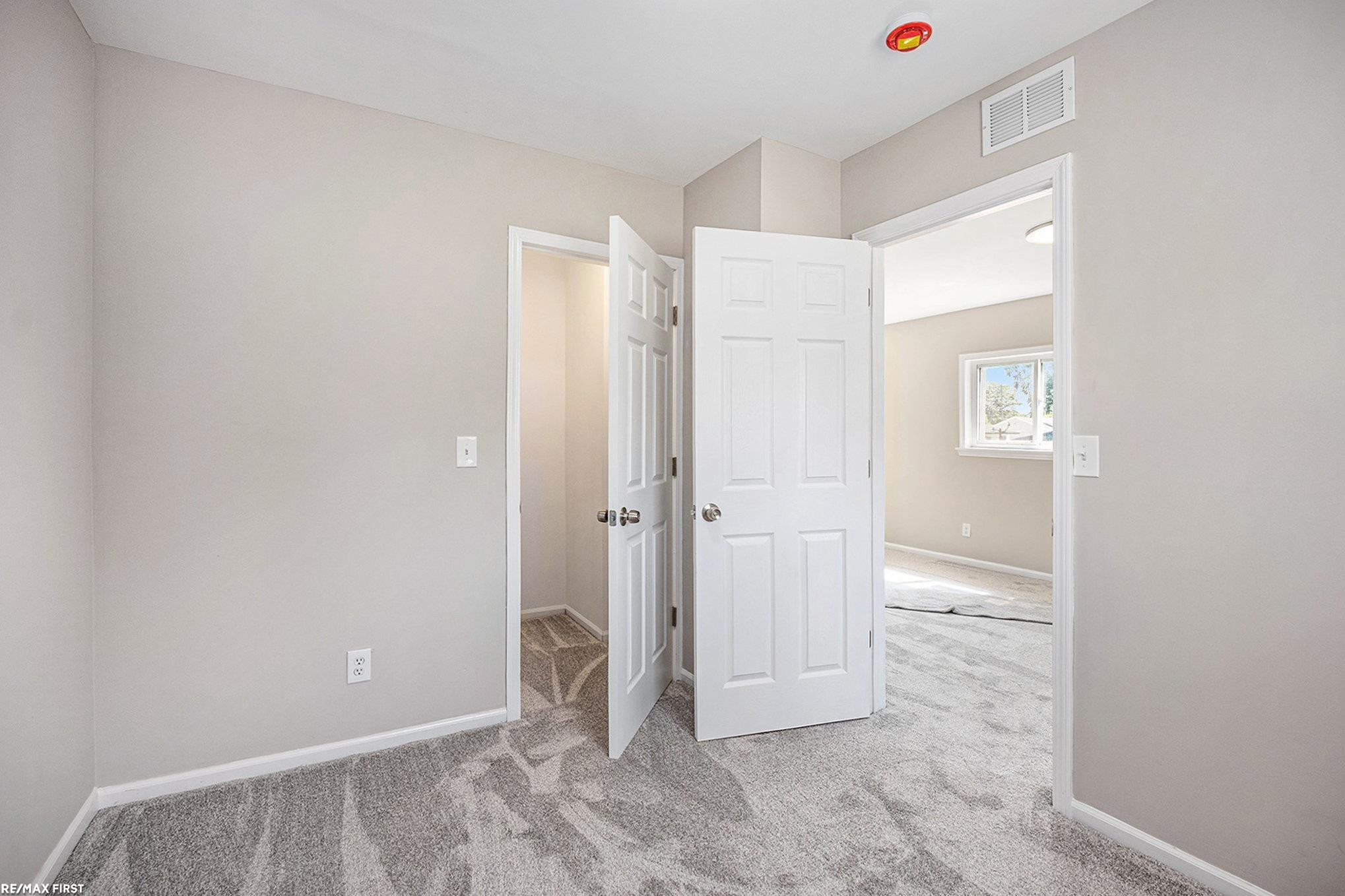 71 Boehme St Street, Mount Clemens, MI 48043 — Photo 12
