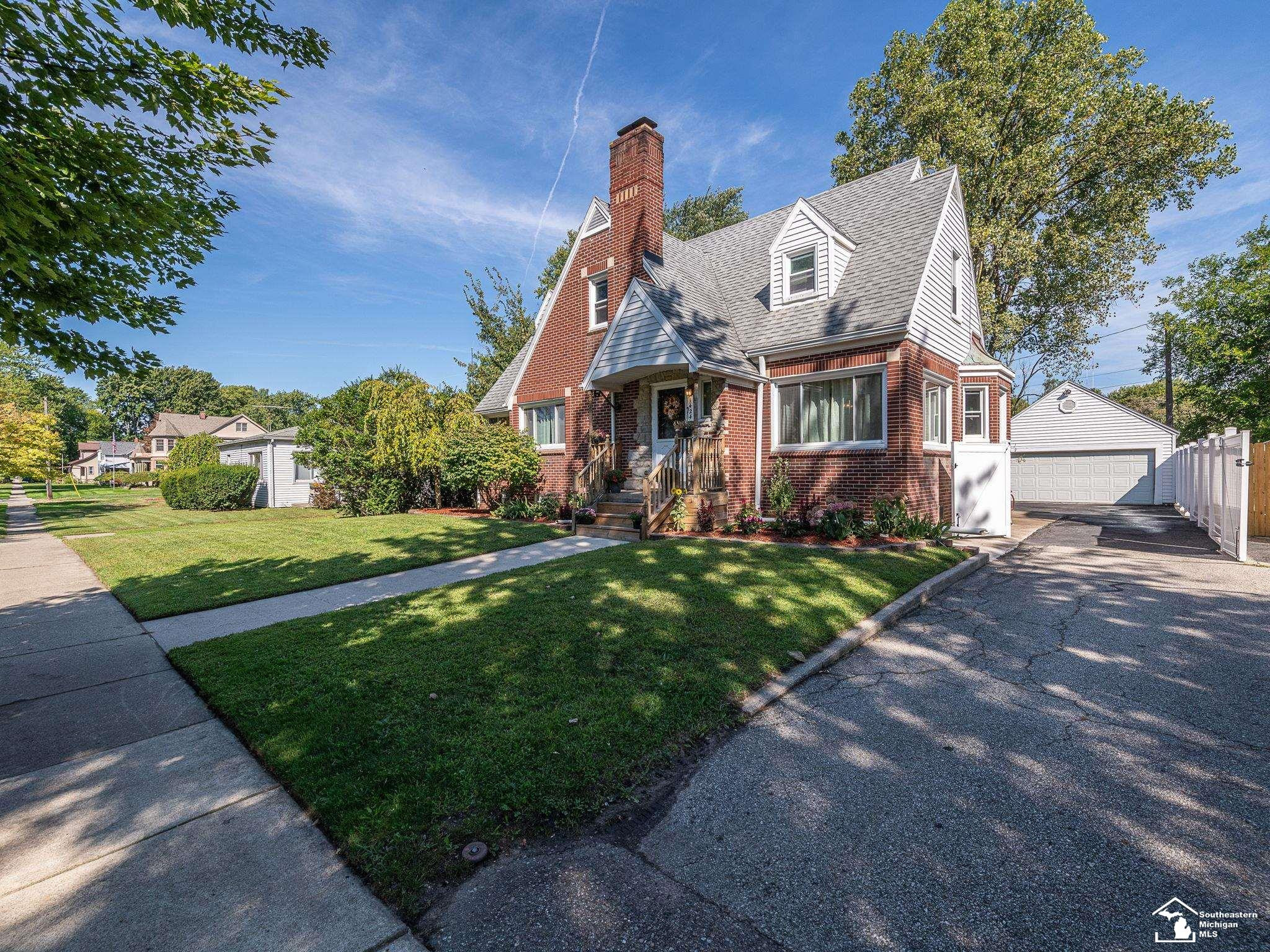 1424 Monroe Street, Carleton, MI 48117 — Photo 17