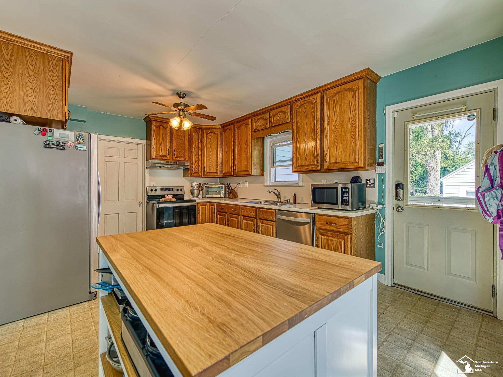1424 Monroe Street, Carleton, MI 48117 — Photo 42