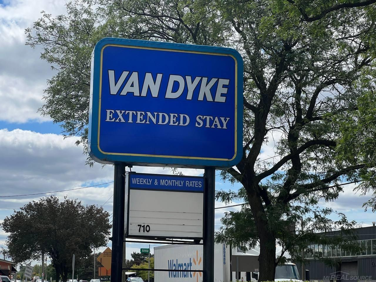 28710 VAN DYKE Avenue, Warren, MI 48093 — Photo 4