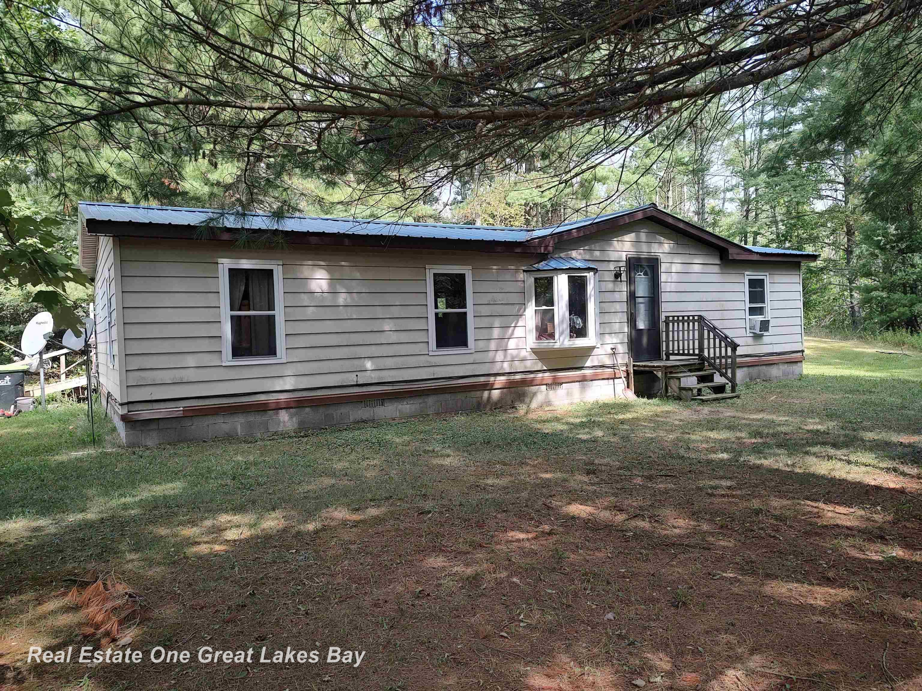 1720 Washington Road, Omer, MI 48749 — front exterior