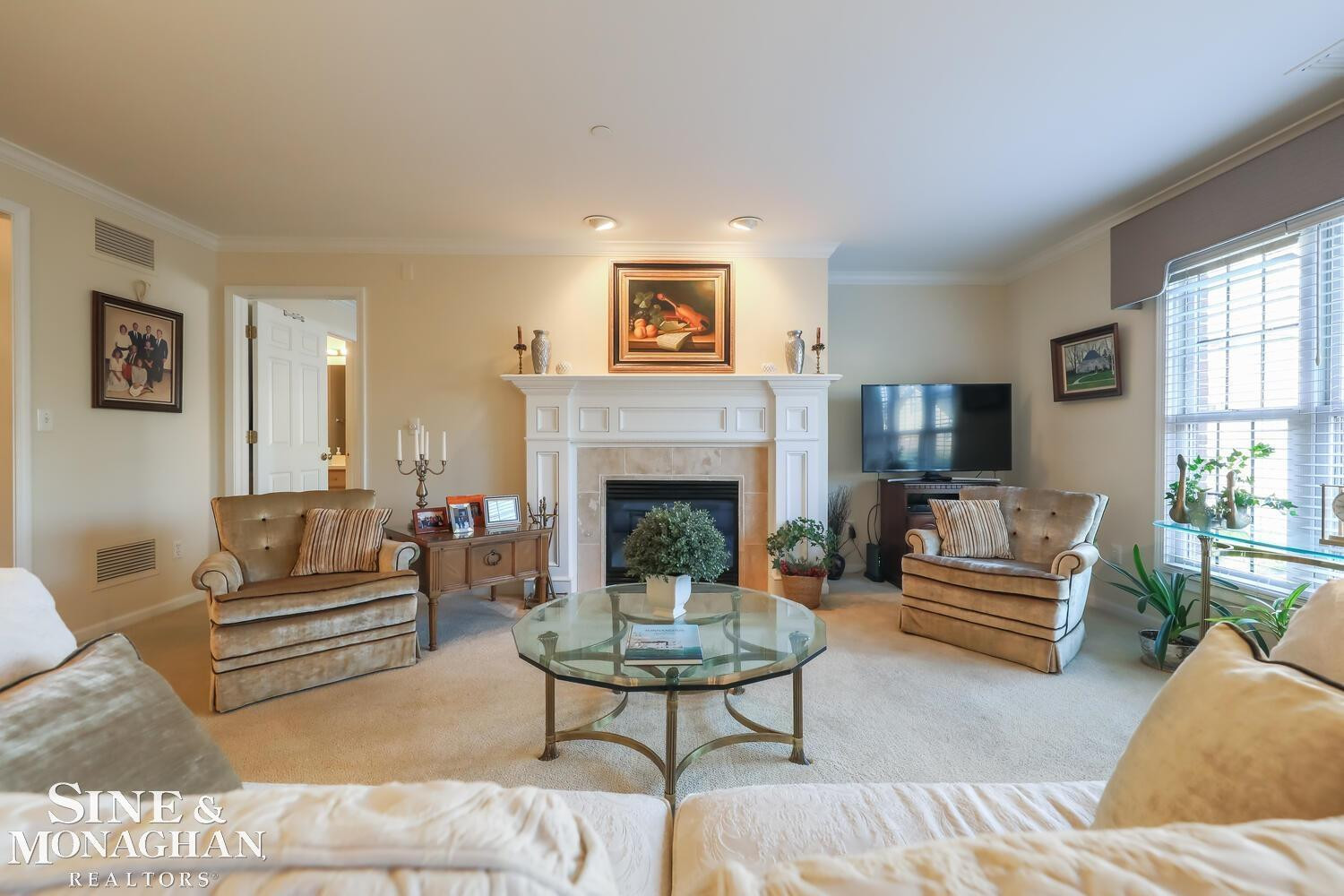 54 Pointe Park Place, Grosse Pointe Park, MI 48230 — Photo 6