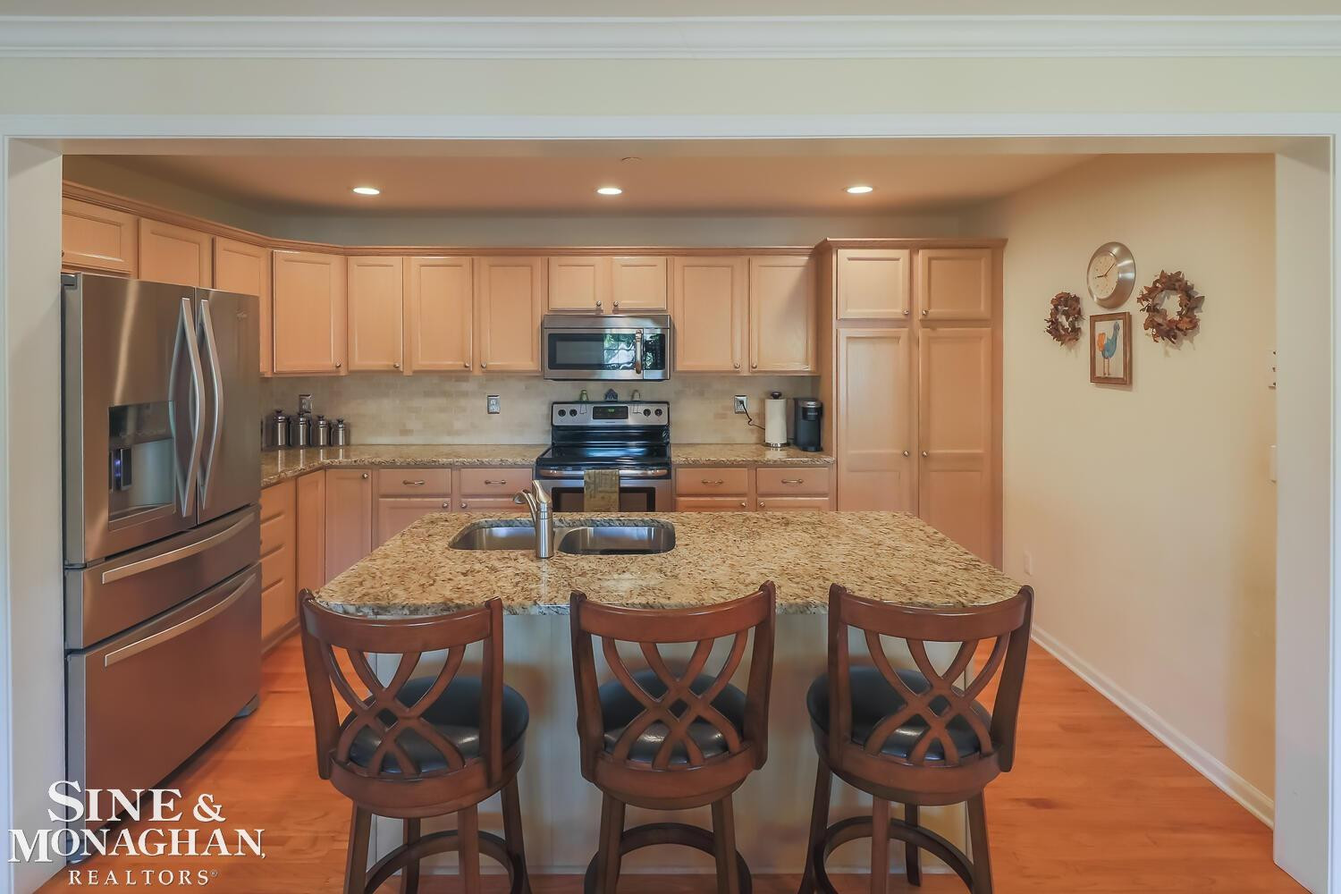 54 Pointe Park Place, Grosse Pointe Park, MI 48230 — Photo 11