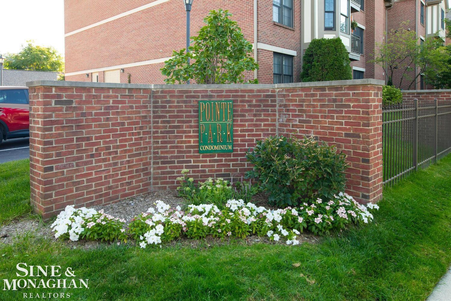 54 Pointe Park Place, Grosse Pointe Park, MI 48230 — Photo 27