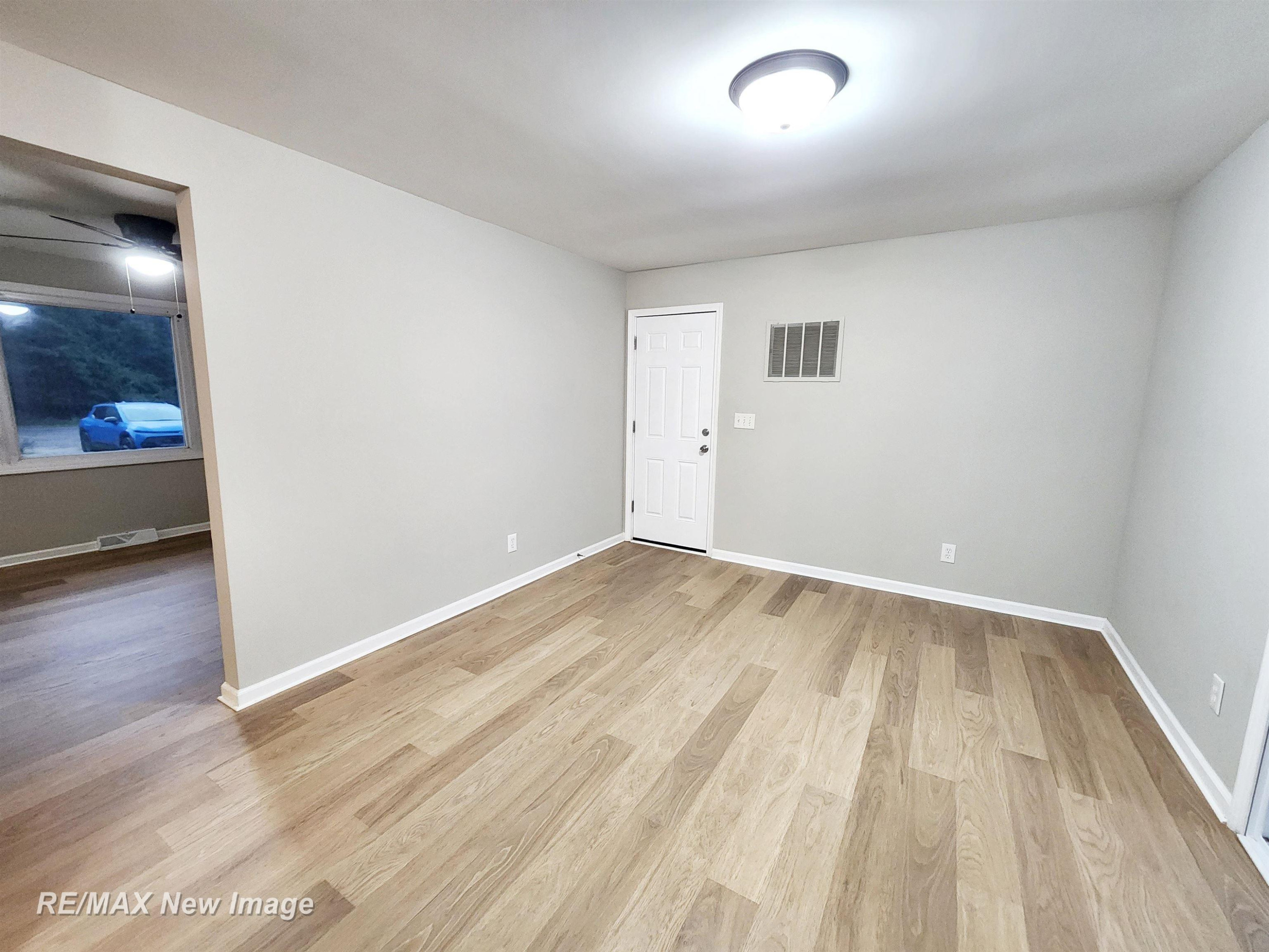 11355 Ferden Road, Chesaning, MI 48616 — Photo 10