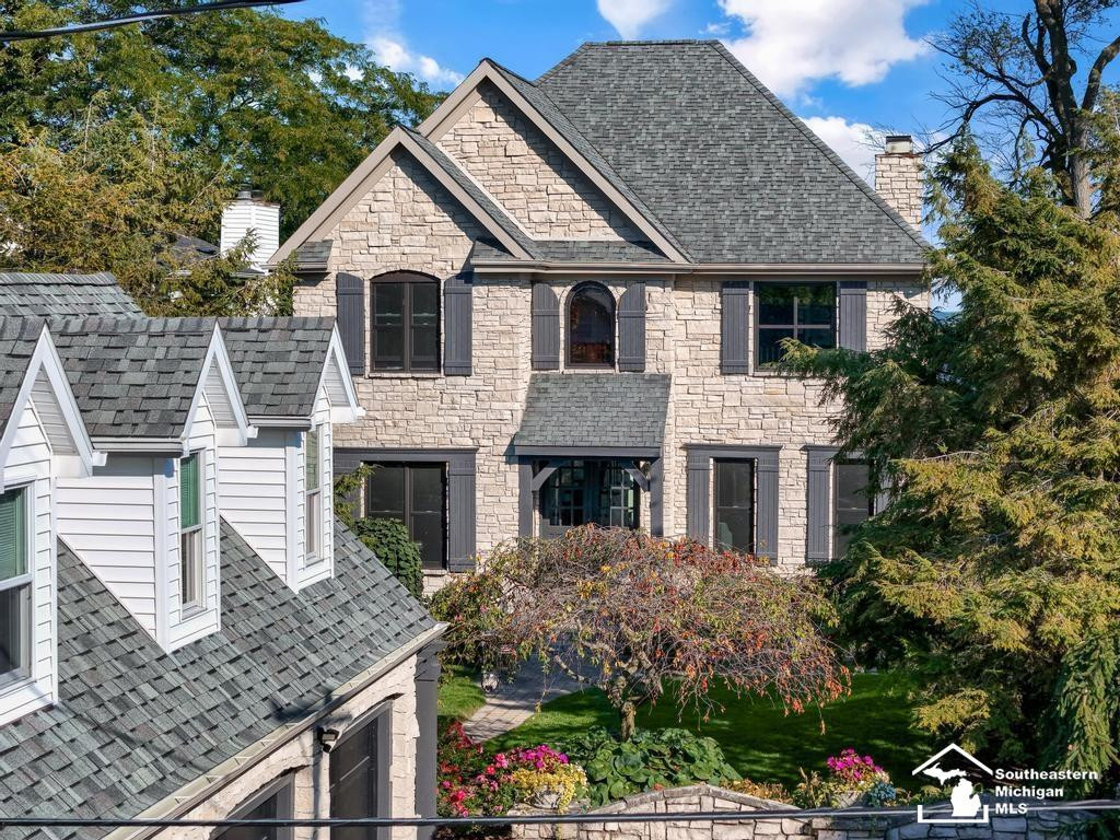 12728 N Lakeshore Drive, La Salle, MI — Photo 4