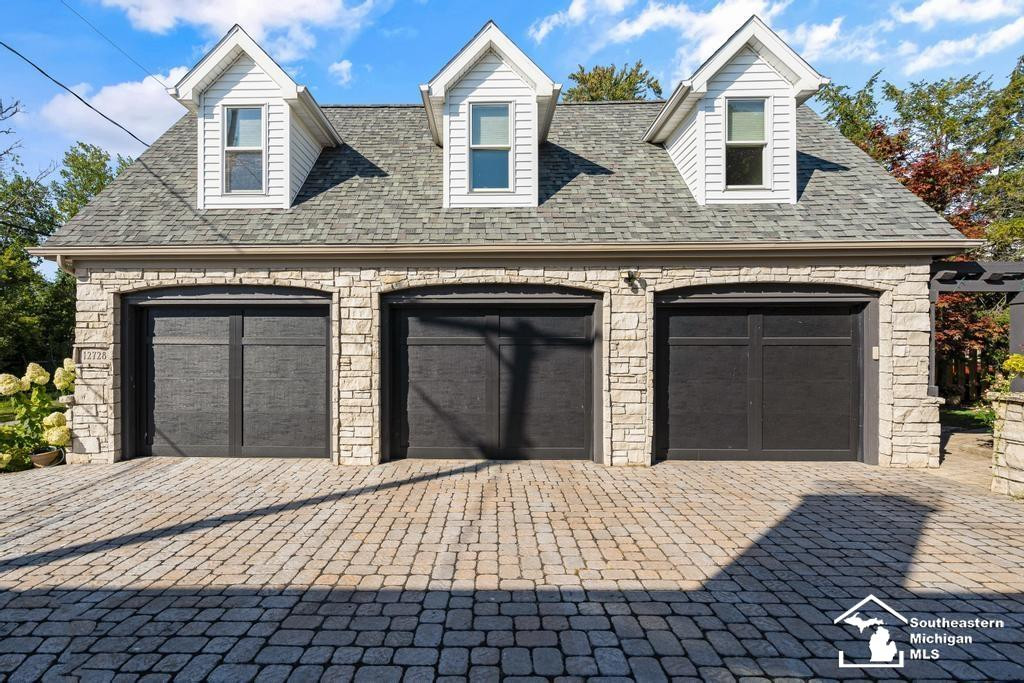 12728 N Lakeshore Drive, La Salle, MI — Photo 10
