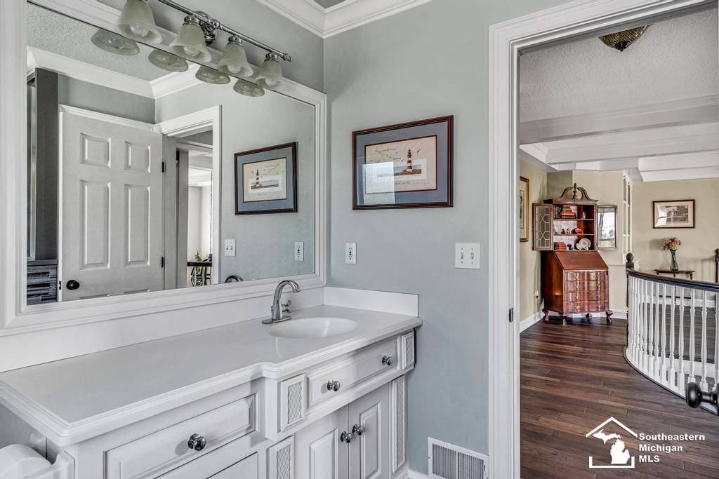 12728 N Lakeshore Drive, La Salle, MI — Photo 48