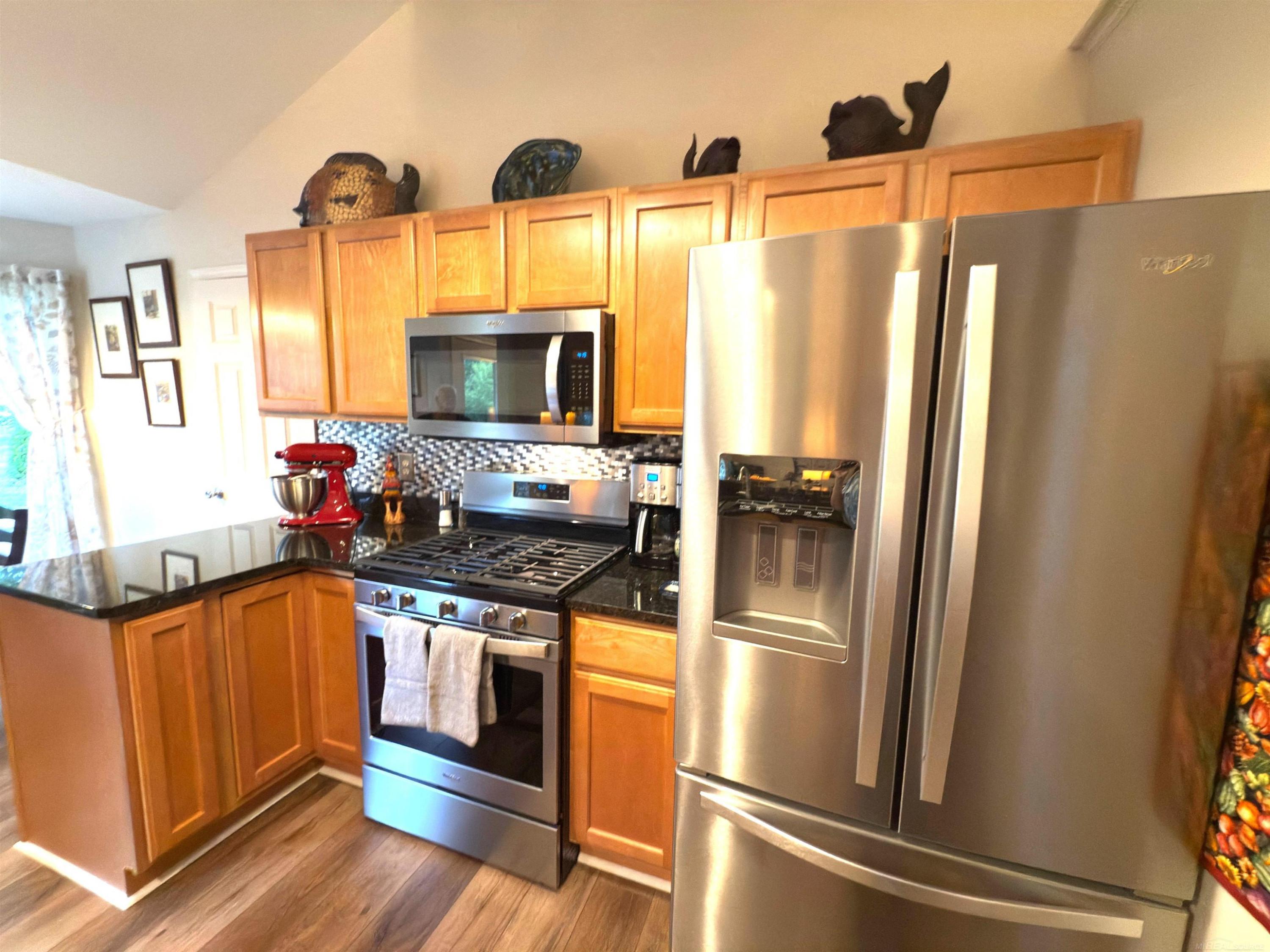 7042 Greenbush #25 Lane, Lexington, MI 48450 — Photo 4