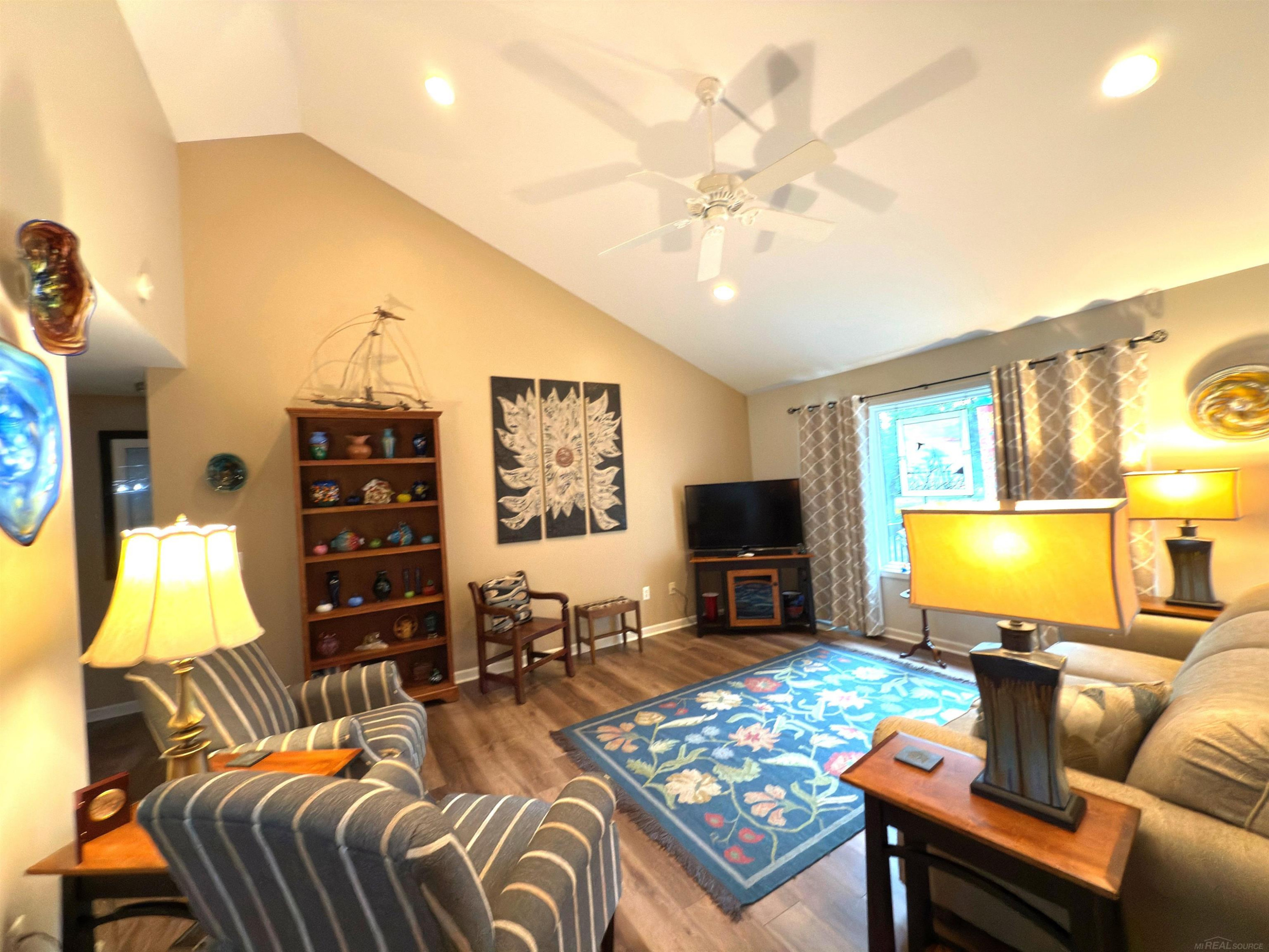 7042 Greenbush #25 Lane, Lexington, MI 48450 — Photo 12