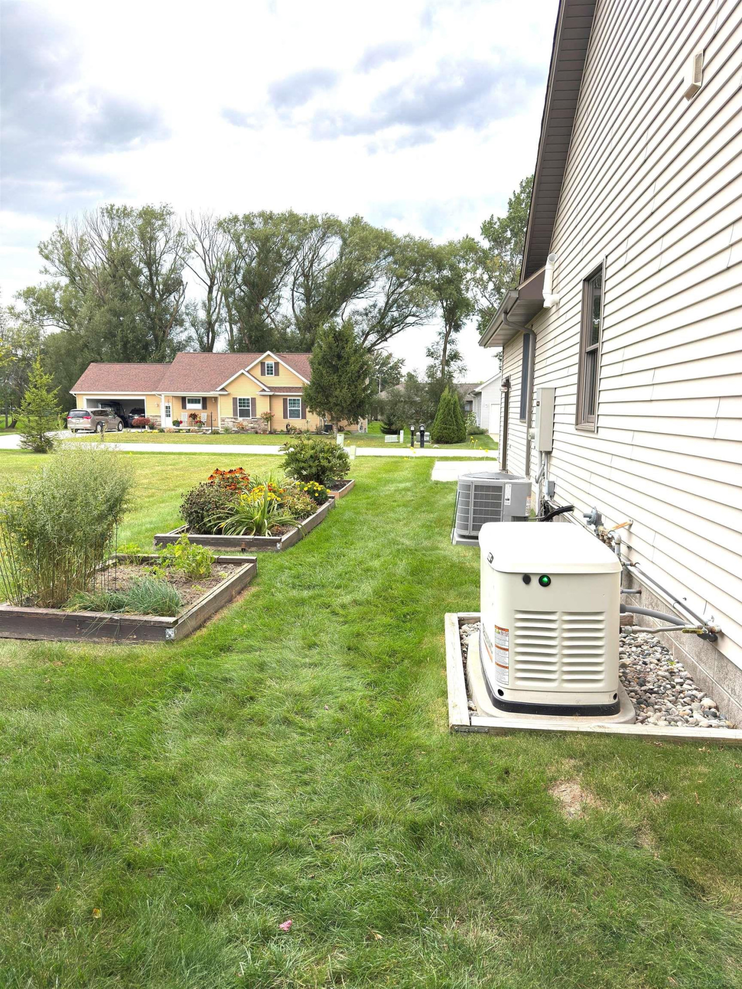 7042 Greenbush #25 Lane, Lexington, MI 48450 — Photo 36