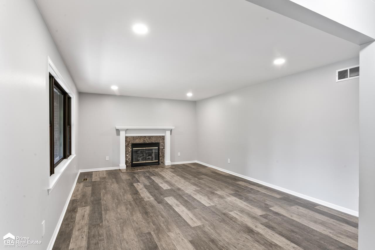 9607 Larch Lane, South Lyon, MI 48178 — Photo 10