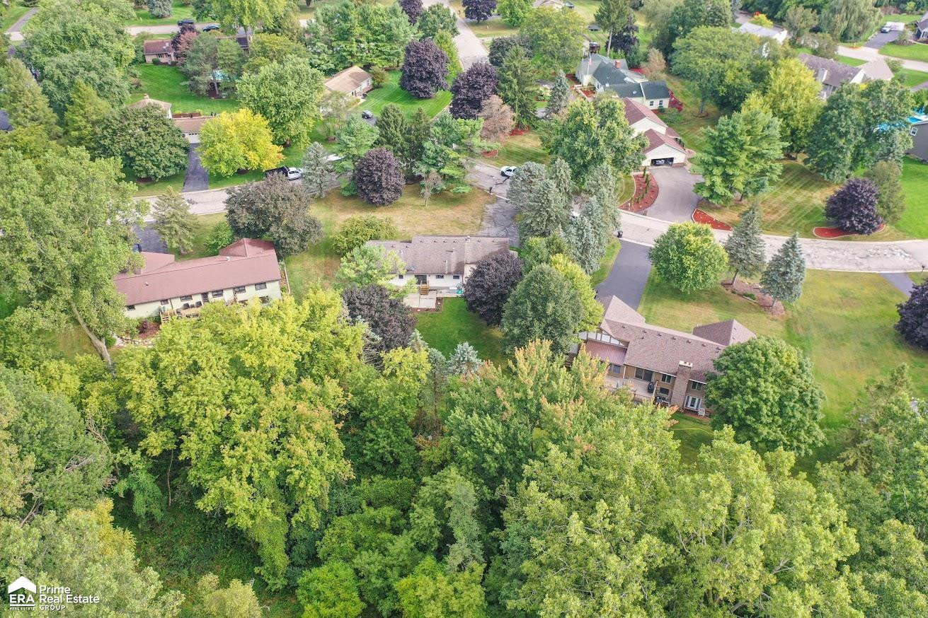 9607 Larch Lane, South Lyon, MI 48178 — Photo 29