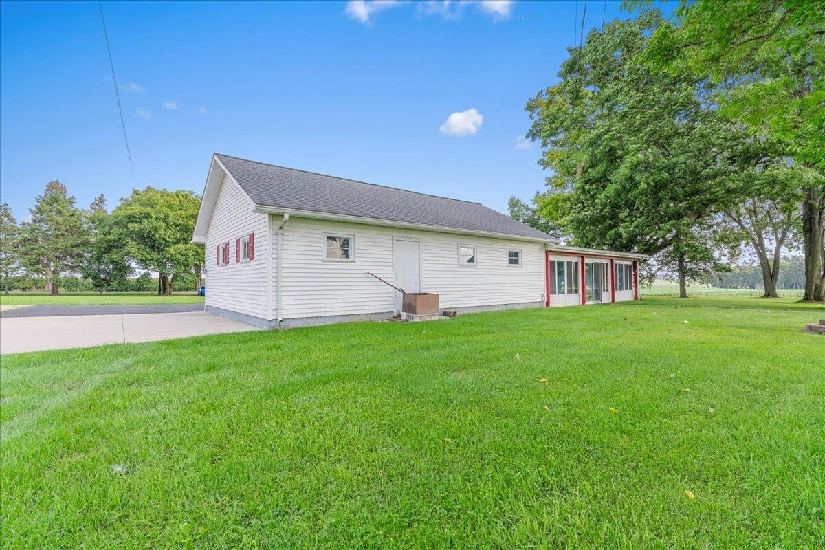 8360 Lytle Road, Corunna, MI 48817 — Photo 22