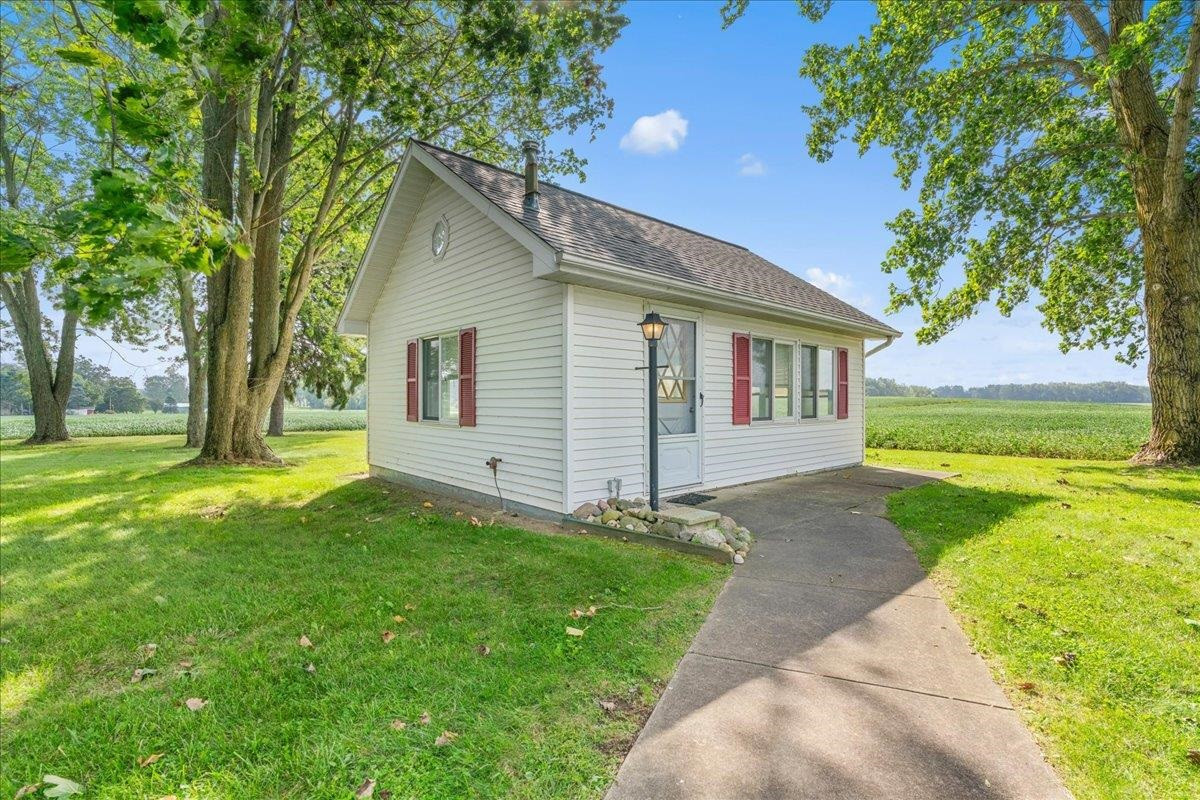 8360 Lytle Road, Corunna, MI 48817 — Photo 24