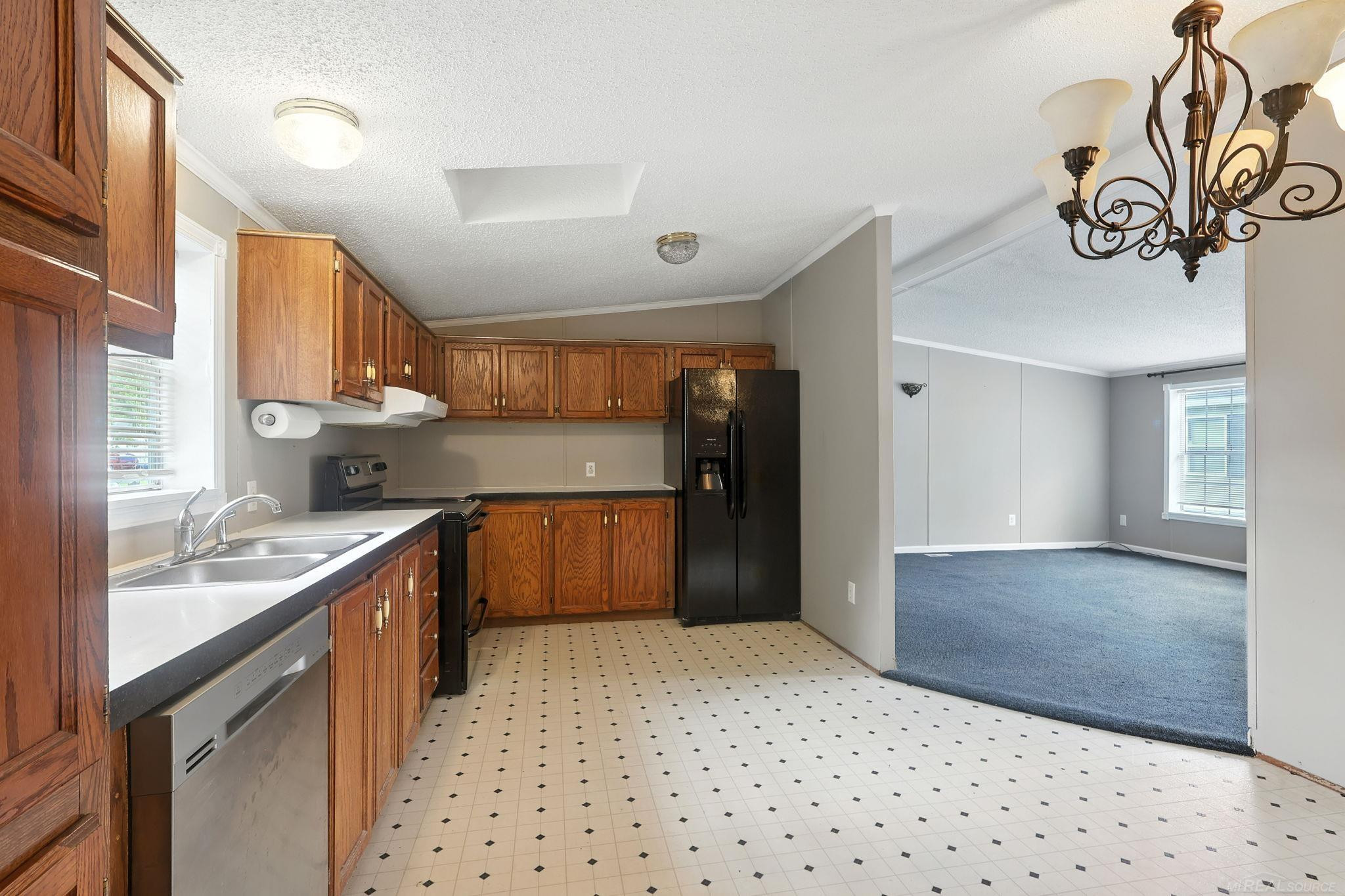 1103 Forest Street, MI — Photo 8