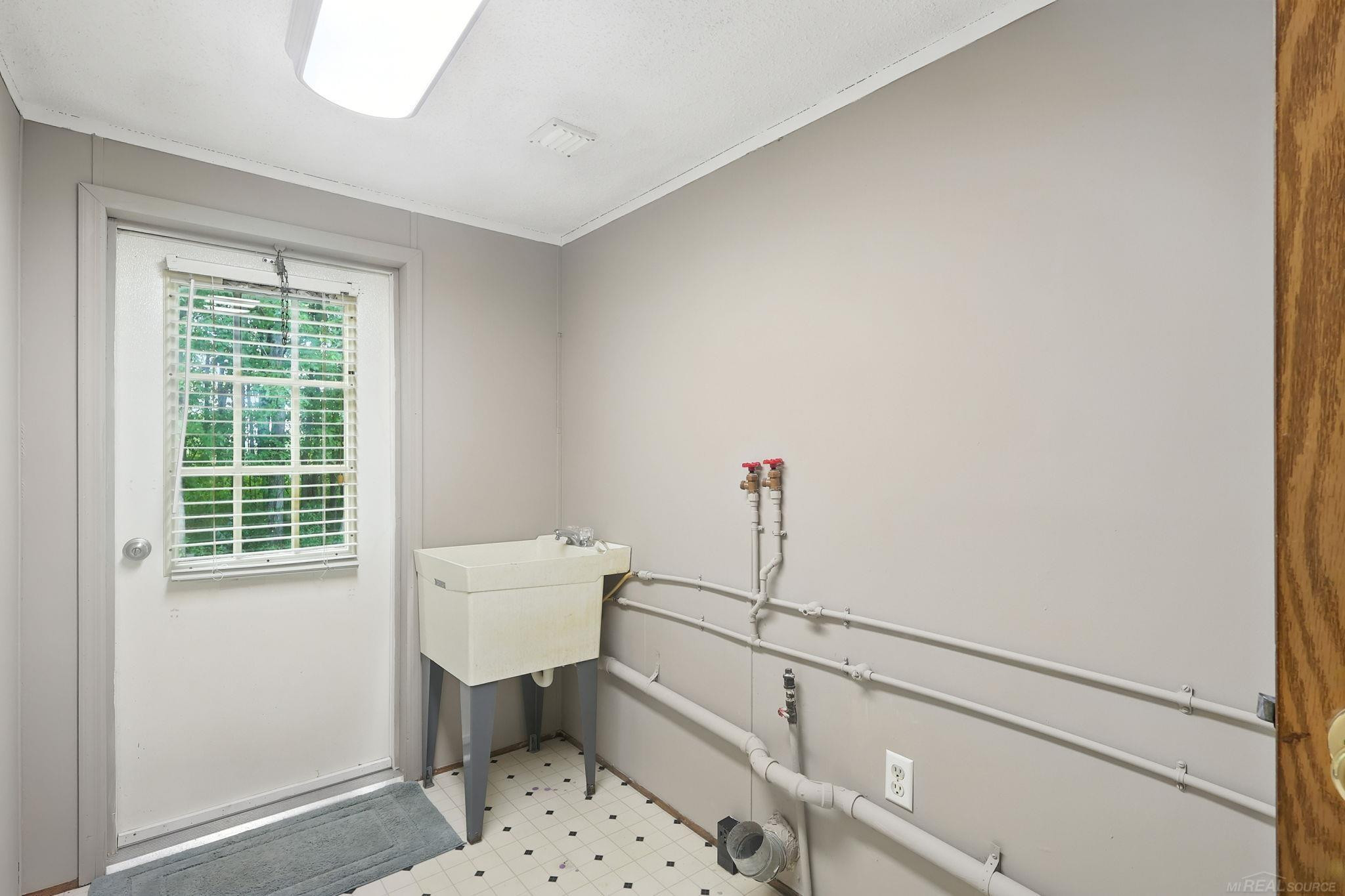 1103 Forest Street, MI — Photo 20