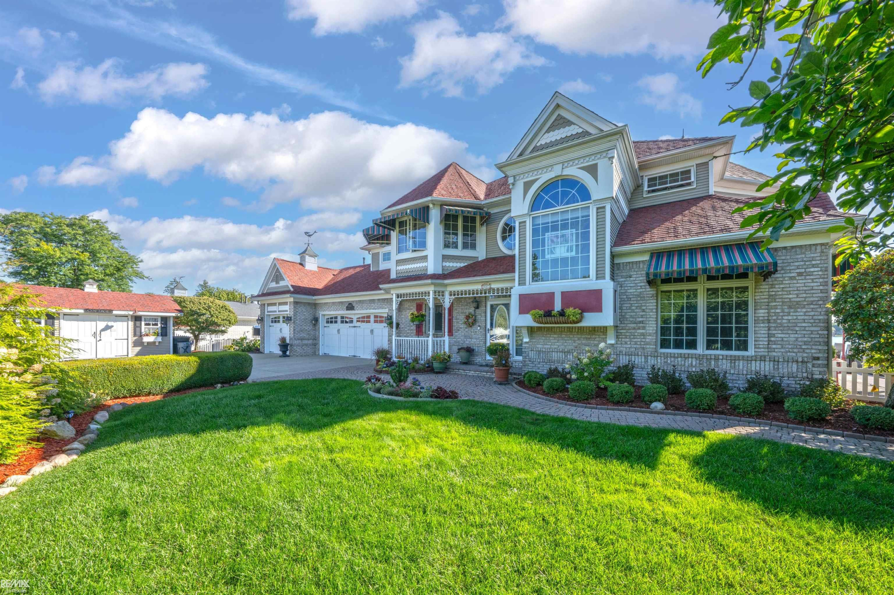 8687 River Road, MI — Photo 4