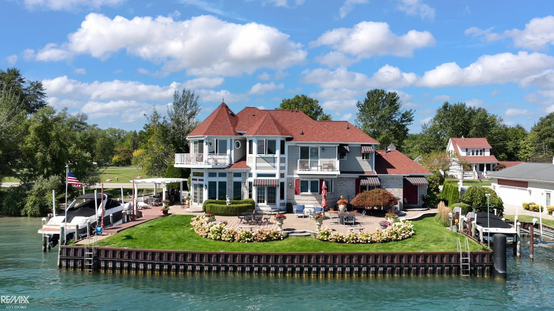 8687 River Road, MI — Photo 48