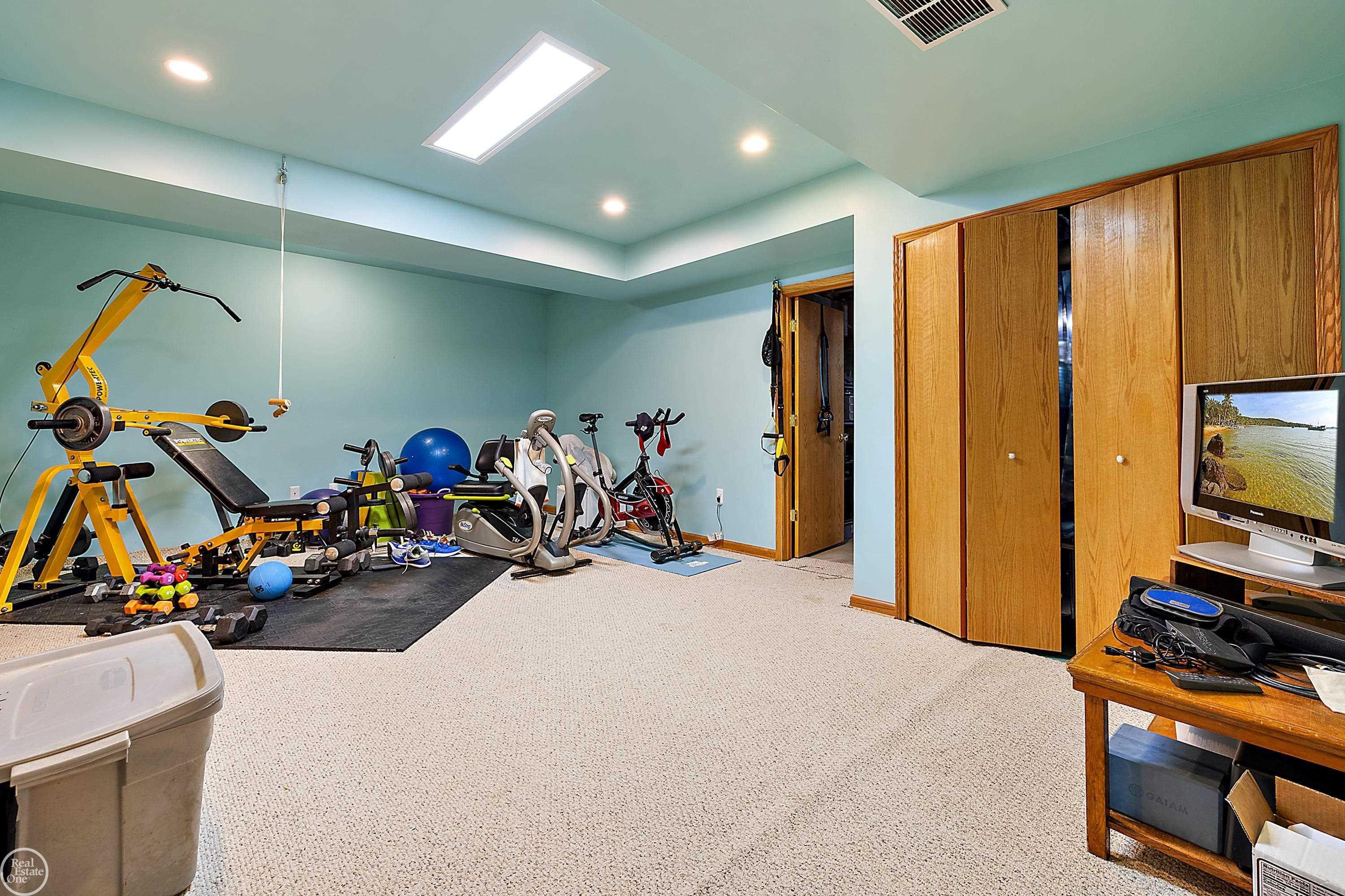 4773 Aberdeen Drive, Ann Arbor, MI 48103 — Photo 41