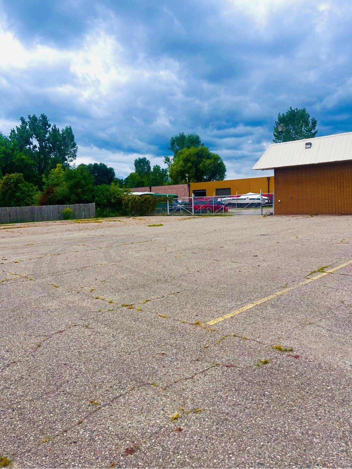 3497 W Pasadena Avenue, Flint, MI 48504 — Photo 5