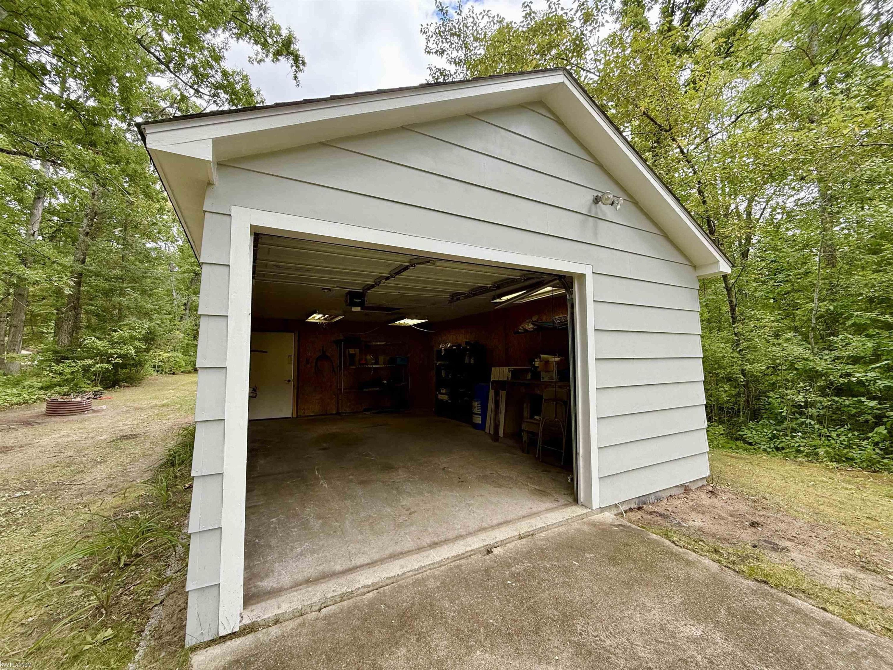 6441 Grace Drive, Hale, MI 48739 — Photo 23