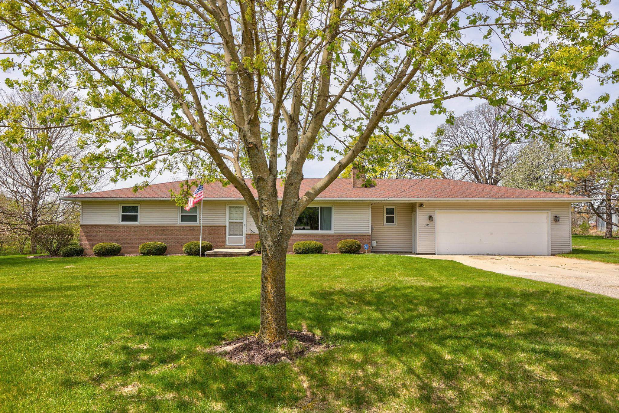 1107 N Block Road, Reese, MI 48757 — Photo 2