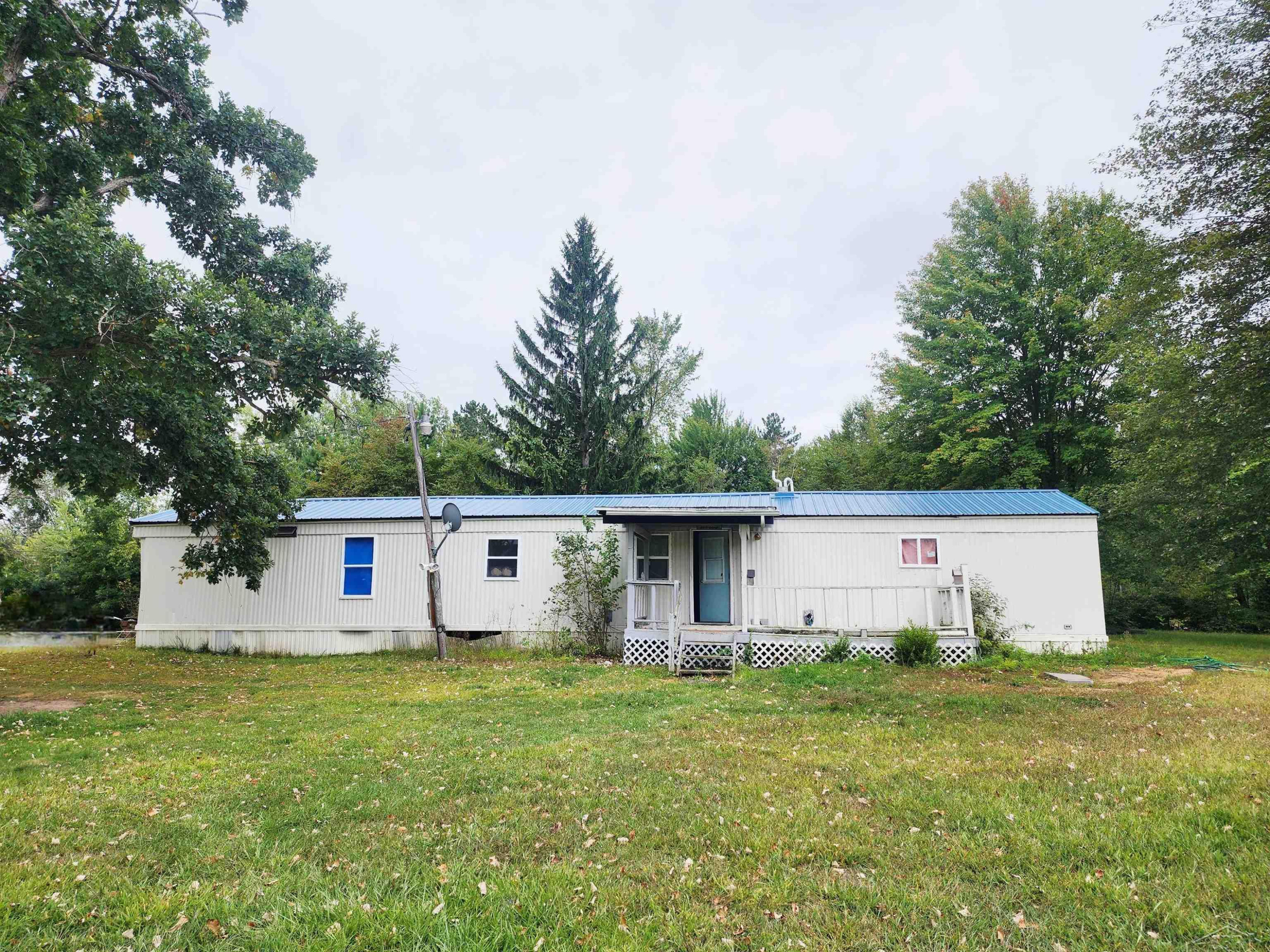 2156 W Cody Estey Road, Rhodes, MI 48652 — Photo 8