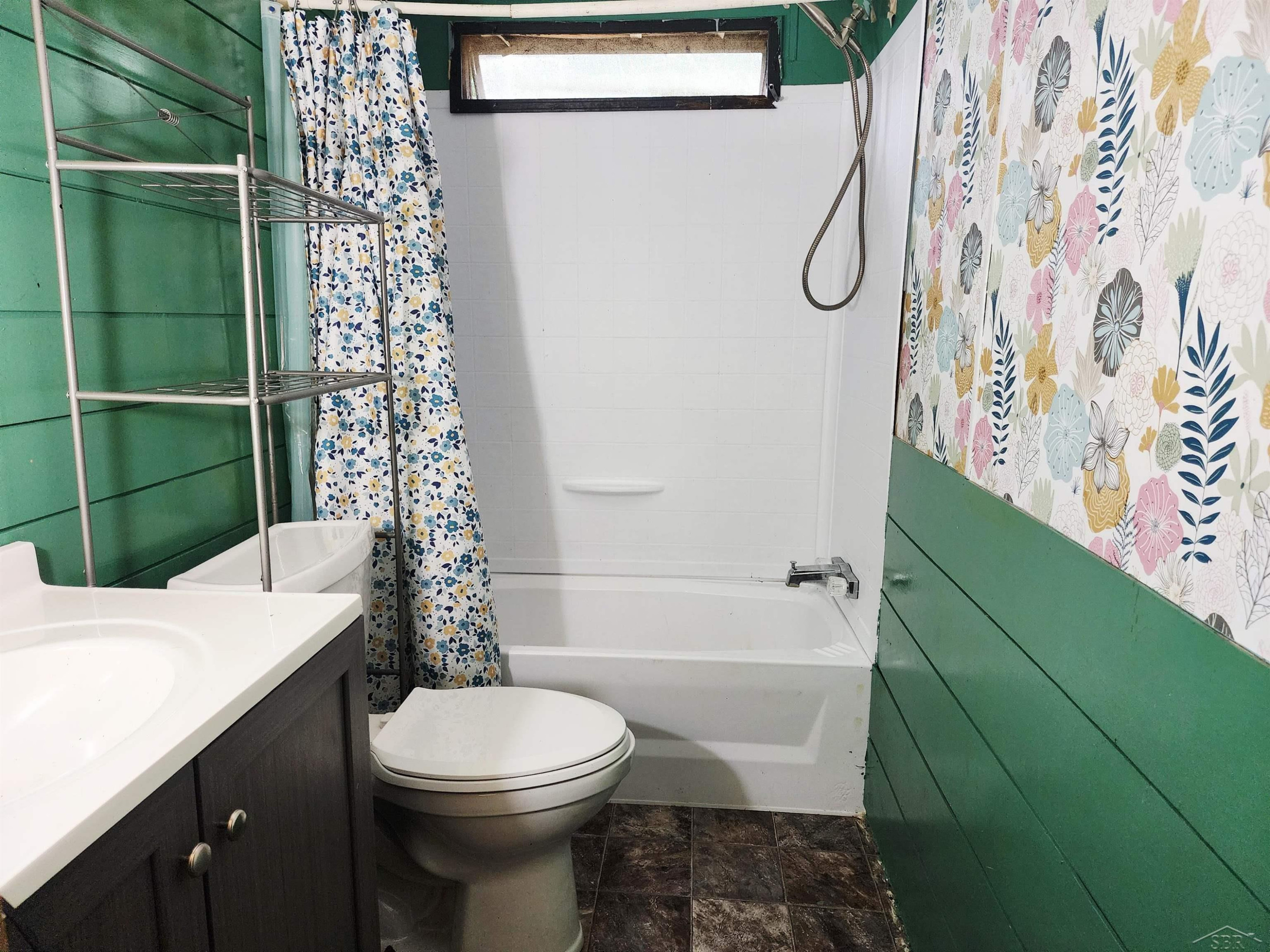 2156 W Cody Estey Road, Rhodes, MI 48652 — Photo 15