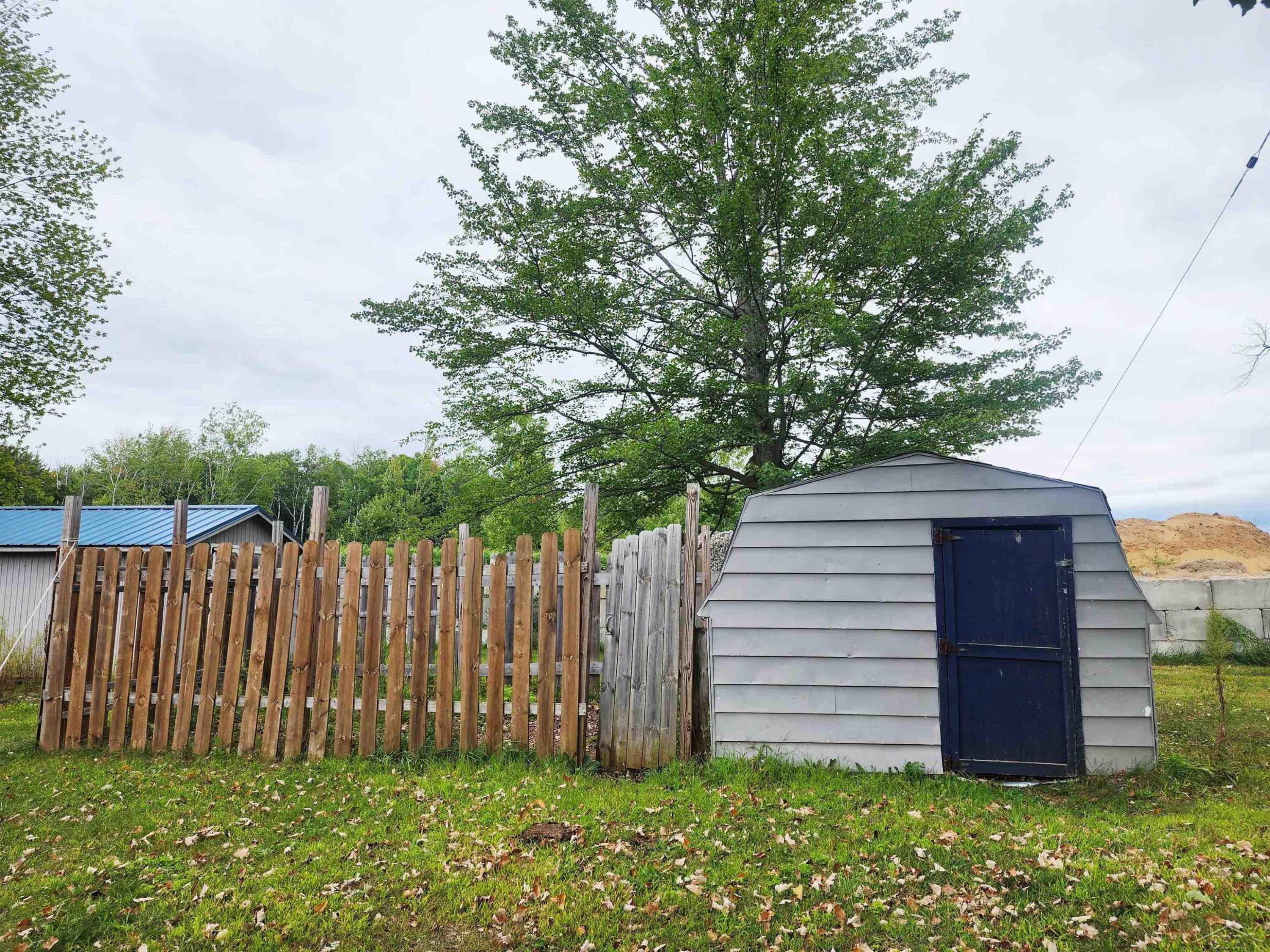 2156 W Cody Estey Road, Rhodes, MI 48652 — Photo 19