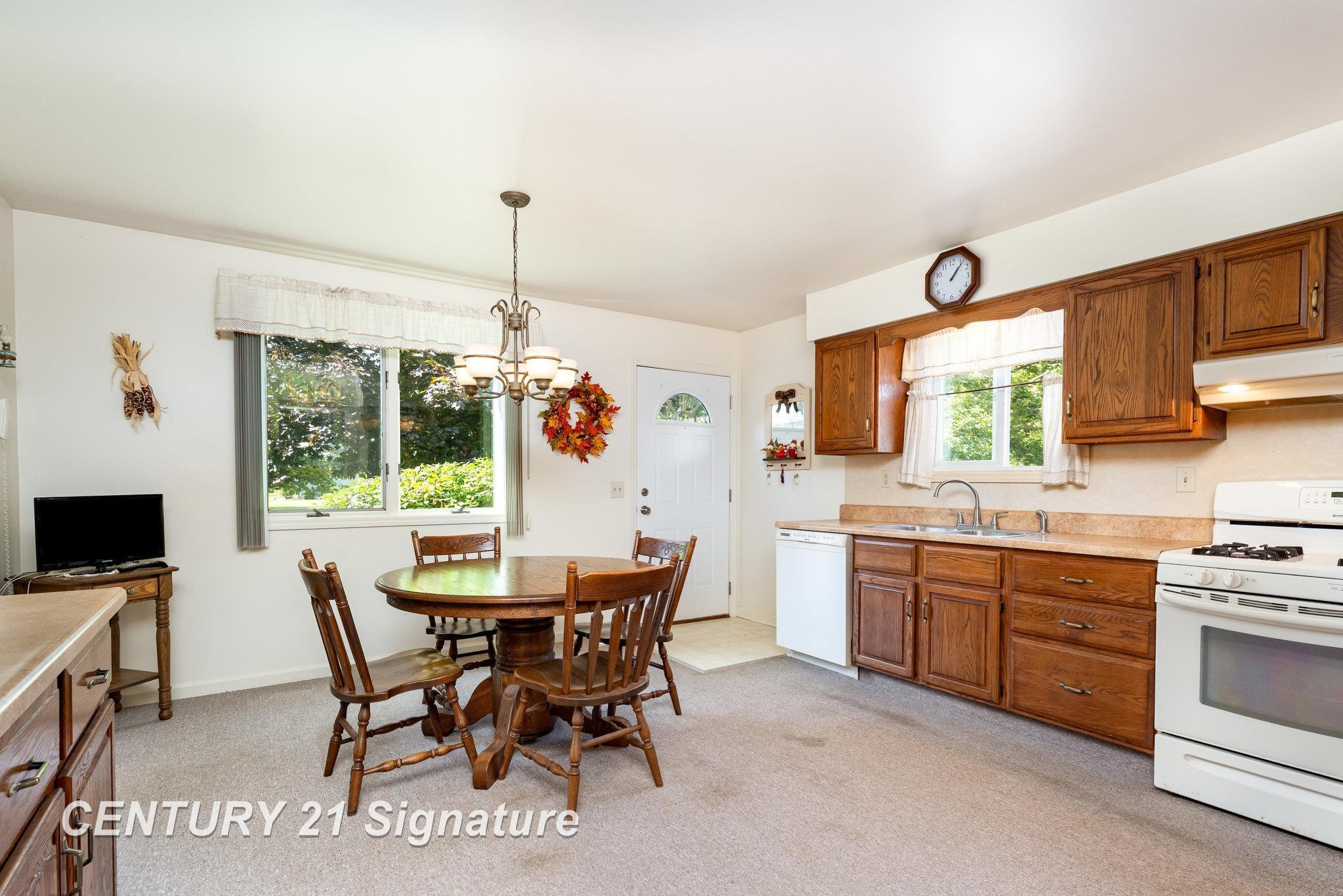 2705 Weigl Road, Saginaw, MI 48609 — Photo 7