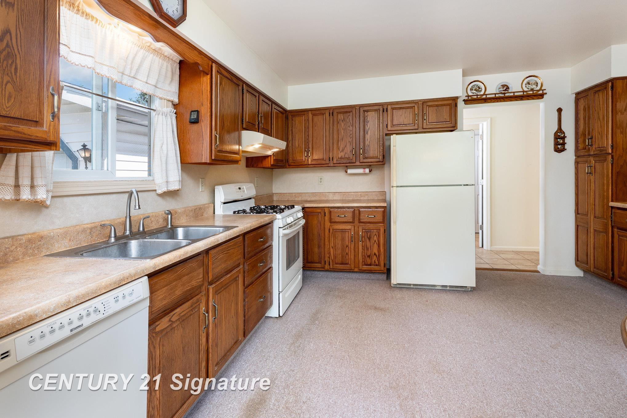 2705 Weigl Road, Saginaw, MI 48609 — Photo 8