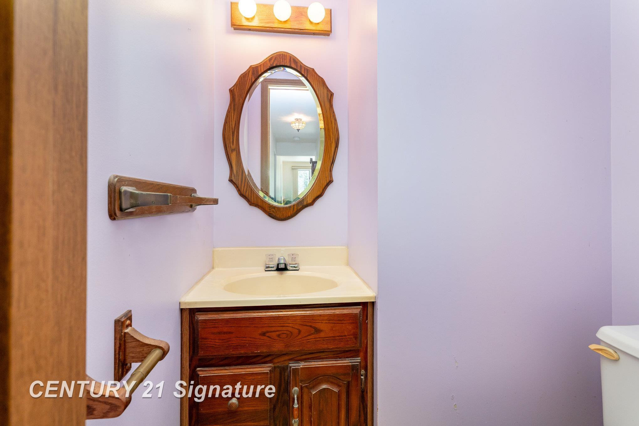 2705 Weigl Road, Saginaw, MI 48609 — Photo 9
