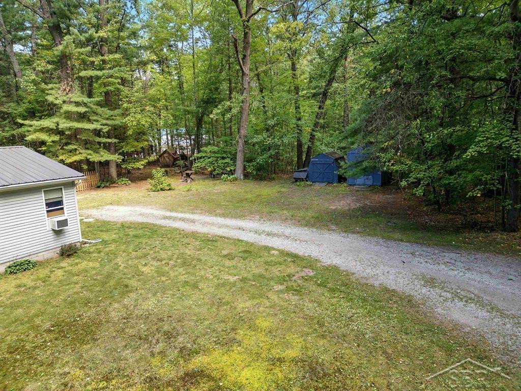 450 W Wackerly Road, Sanford, MI 48657 — Photo 32