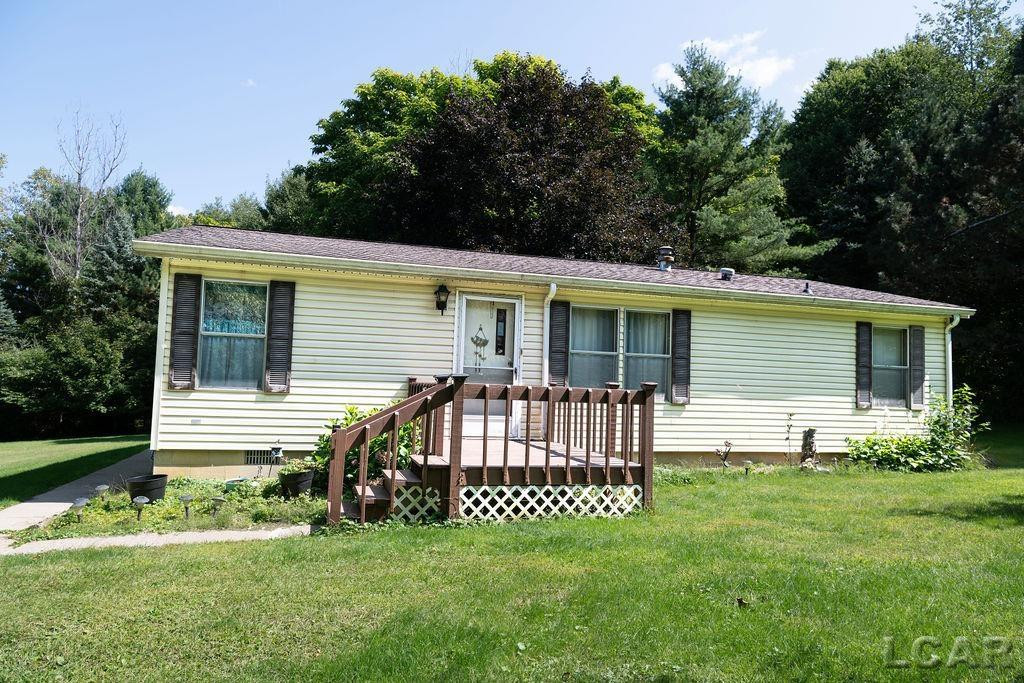 1291 N Somerset Road, Hudson, MI 49247 — front exterior