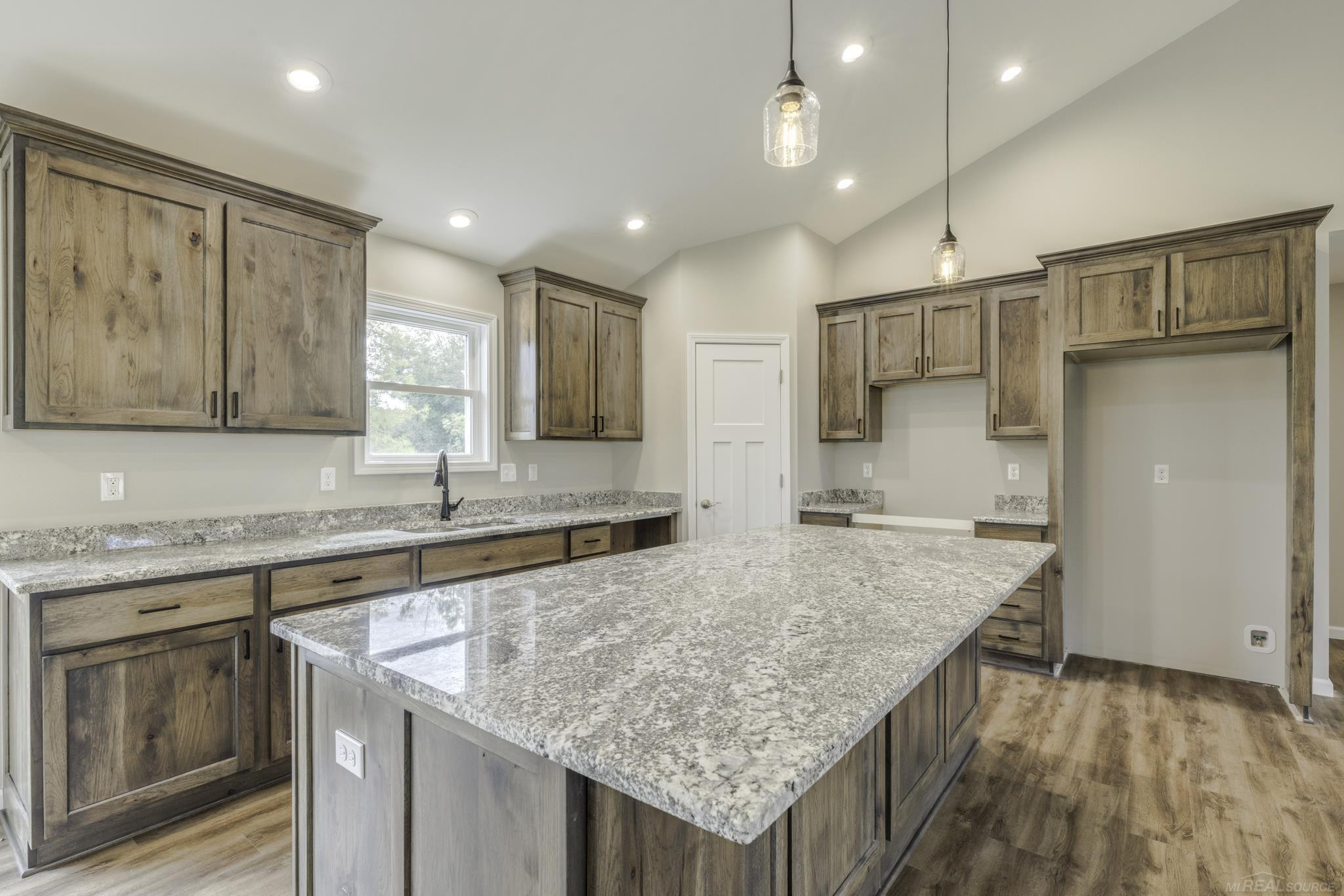 4941 Wixson Road, Croswell, MI 48422 — Photo 14