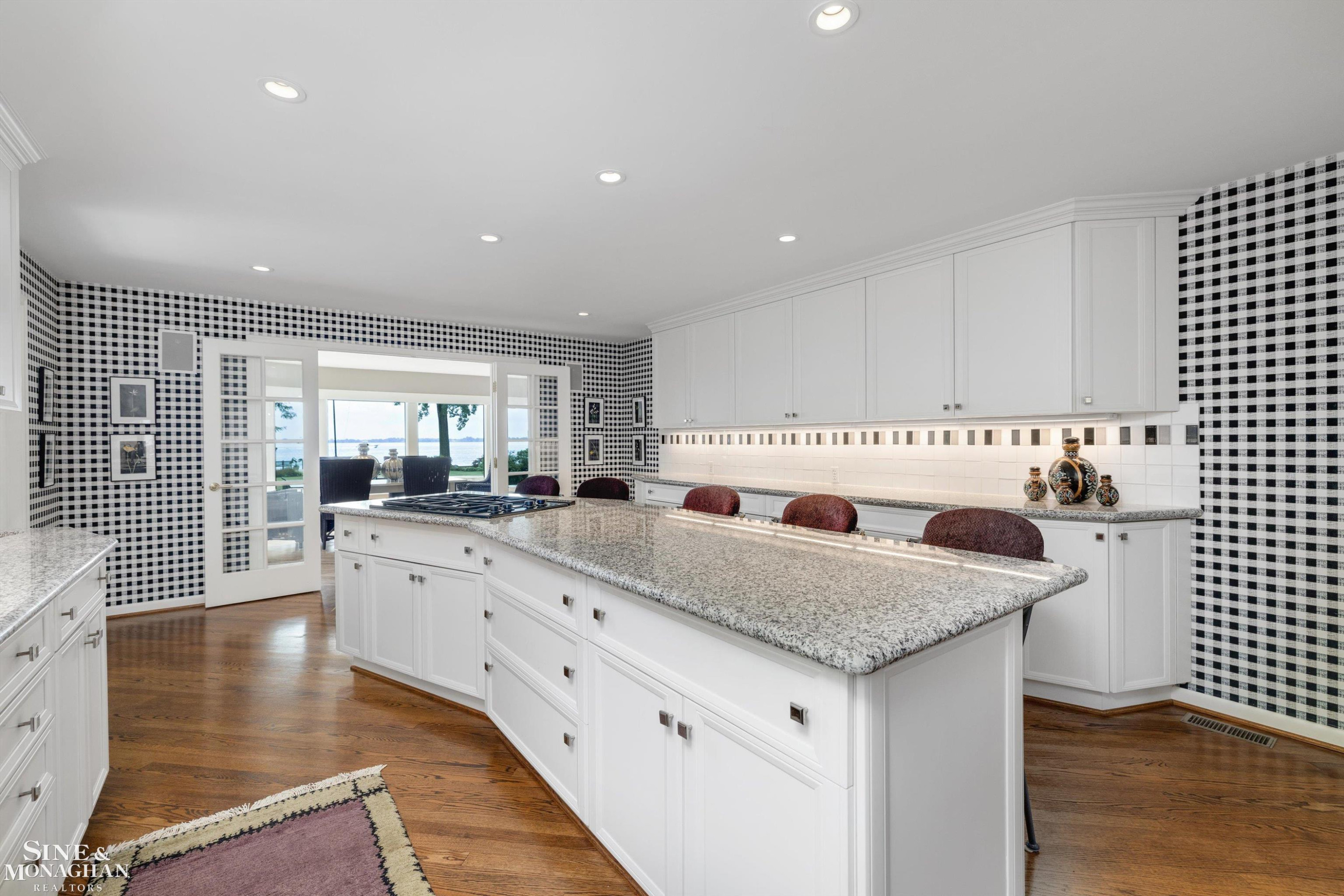 15230 Windmill Pointe Drive, Grosse Pointe Park, MI 48230 — Photo 19