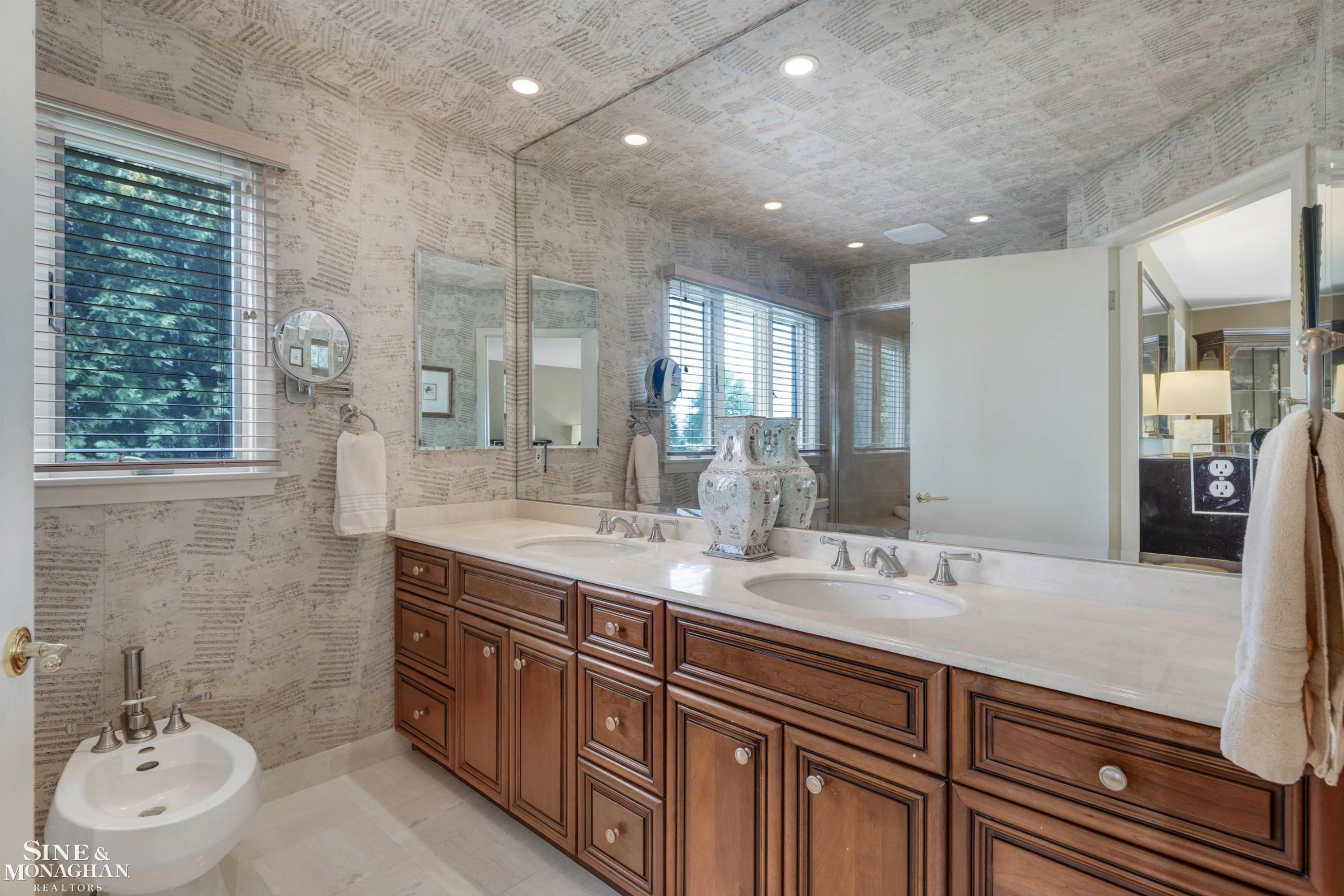 15230 Windmill Pointe Drive, Grosse Pointe Park, MI 48230 — Photo 33
