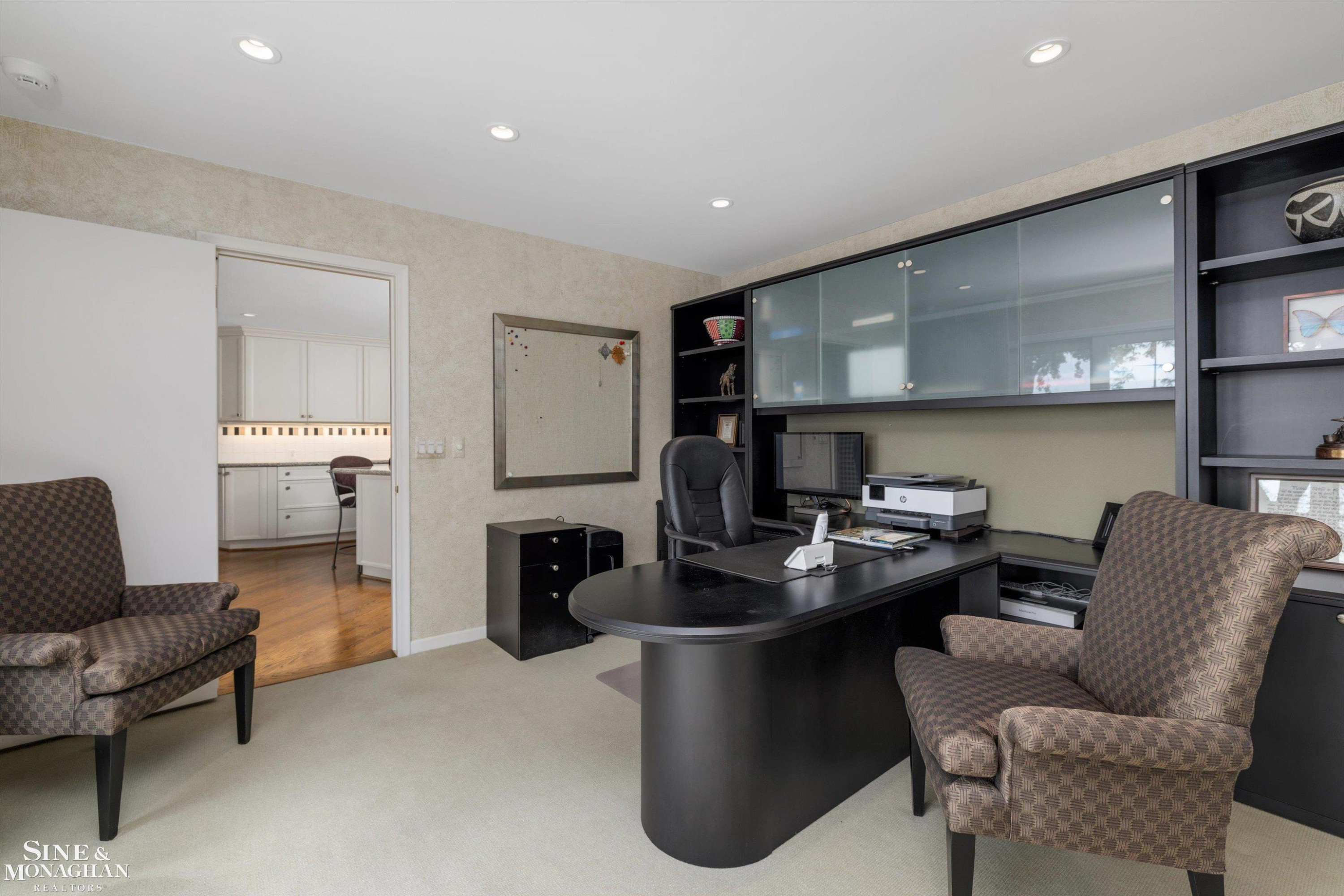 15230 Windmill Pointe Drive, Grosse Pointe Park, MI 48230 — Photo 37