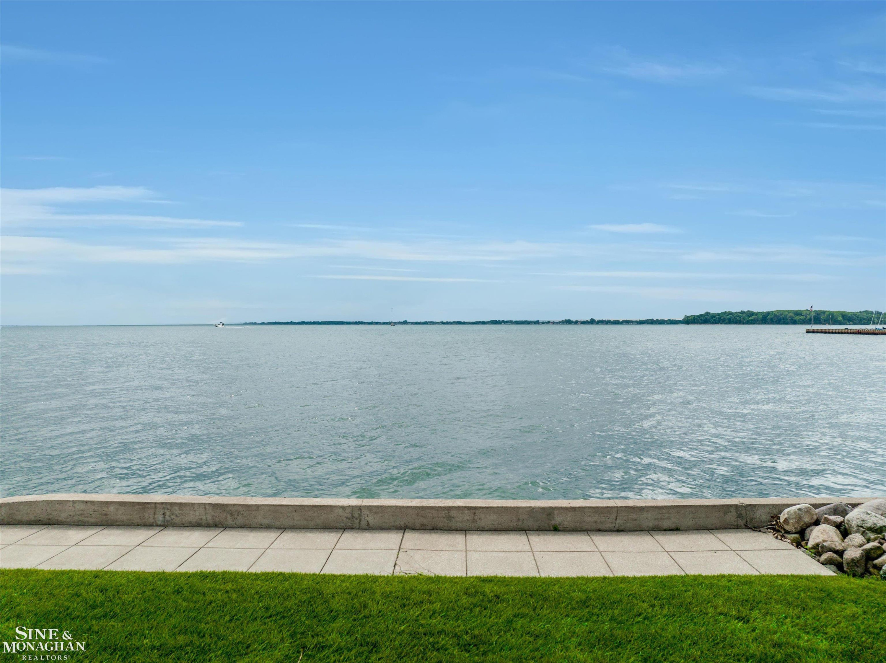 15230 Windmill Pointe Drive, Grosse Pointe Park, MI 48230 — Photo 66