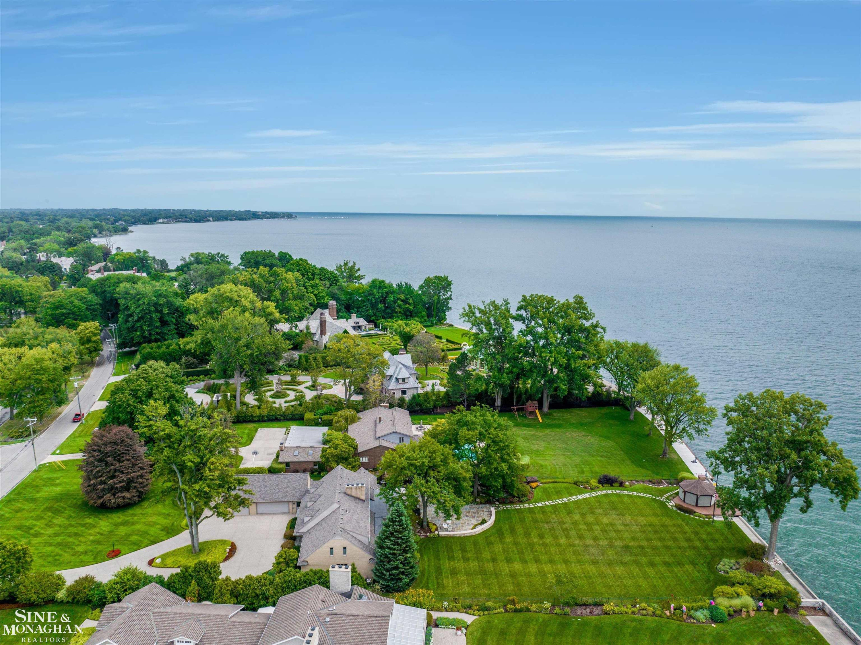 15230 Windmill Pointe Drive, Grosse Pointe Park, MI 48230 — Photo 72