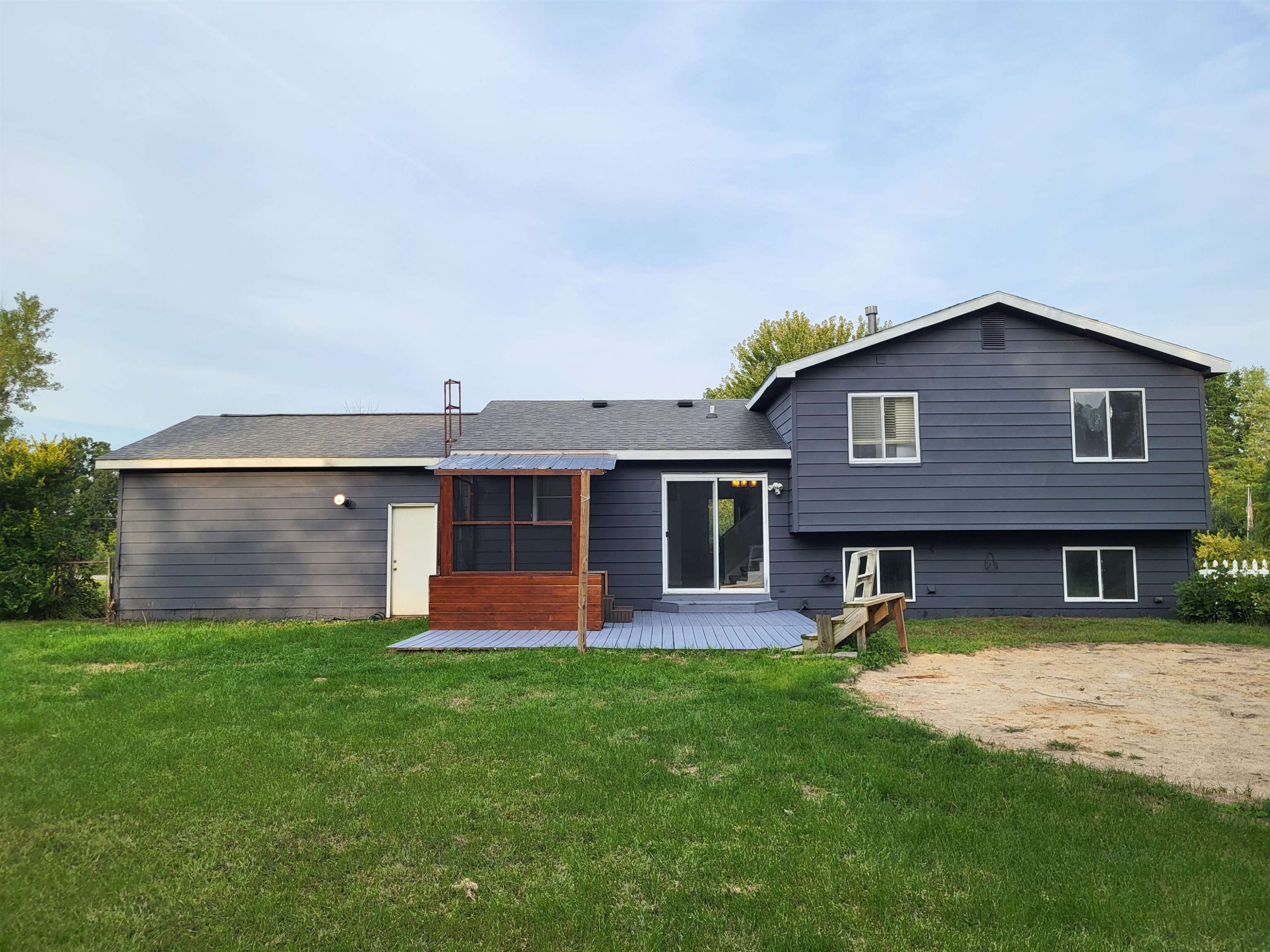 13481 Seymour Road, Montrose, MI 48457 — Photo 36