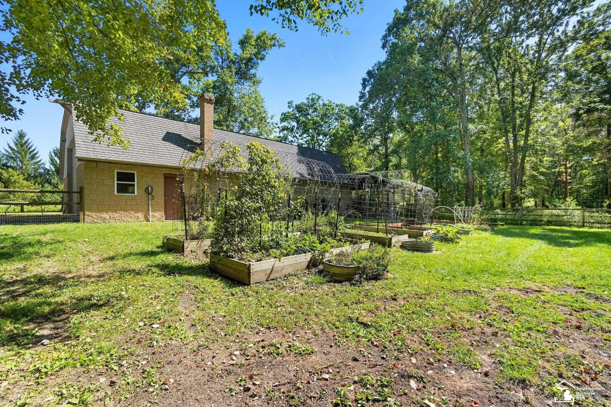 2200 Meanwell Rd Road, Dundee, MI 48131 — Photo 76