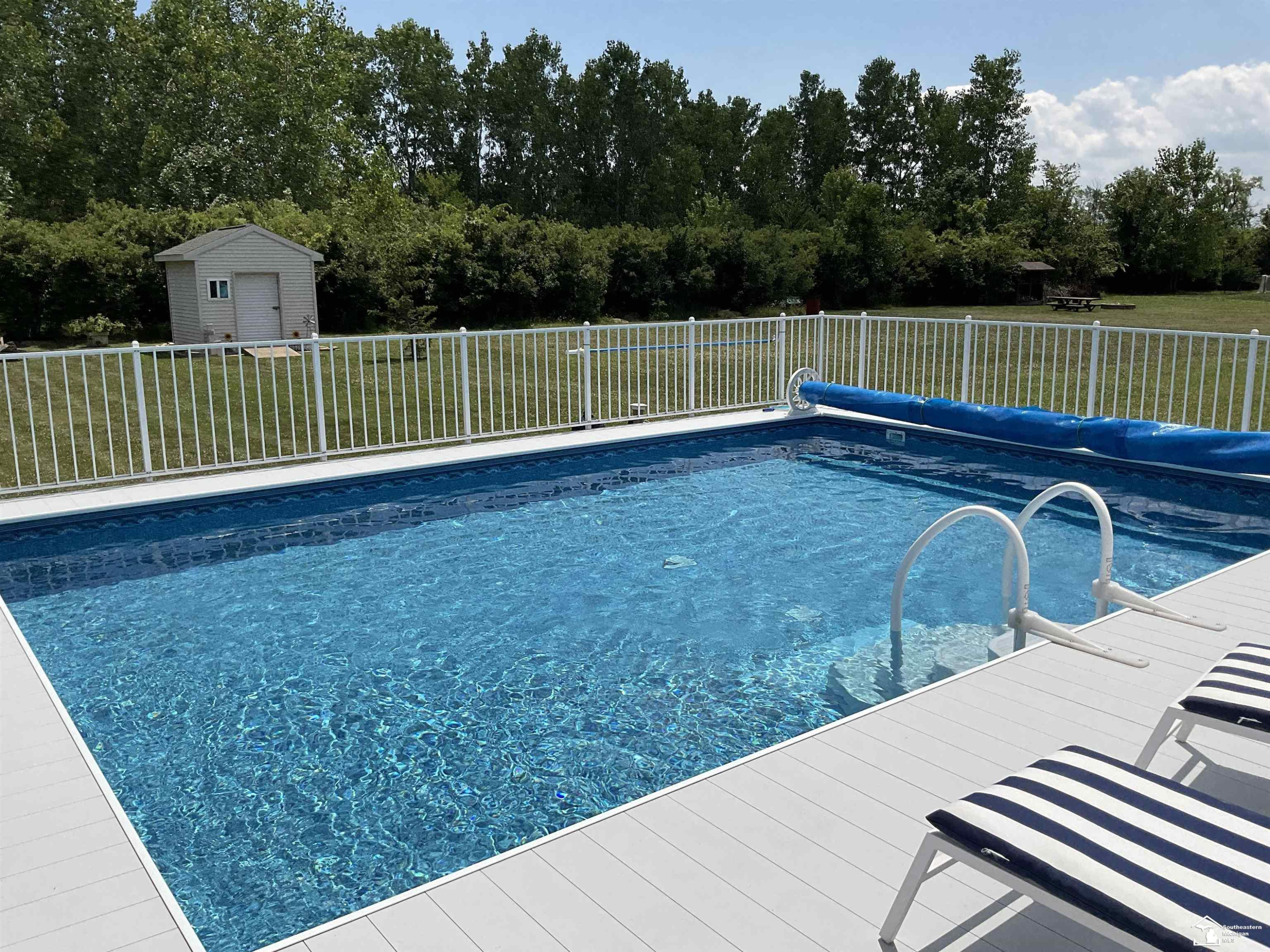 13320 Lighthouse Road, La Salle, MI — Photo 6