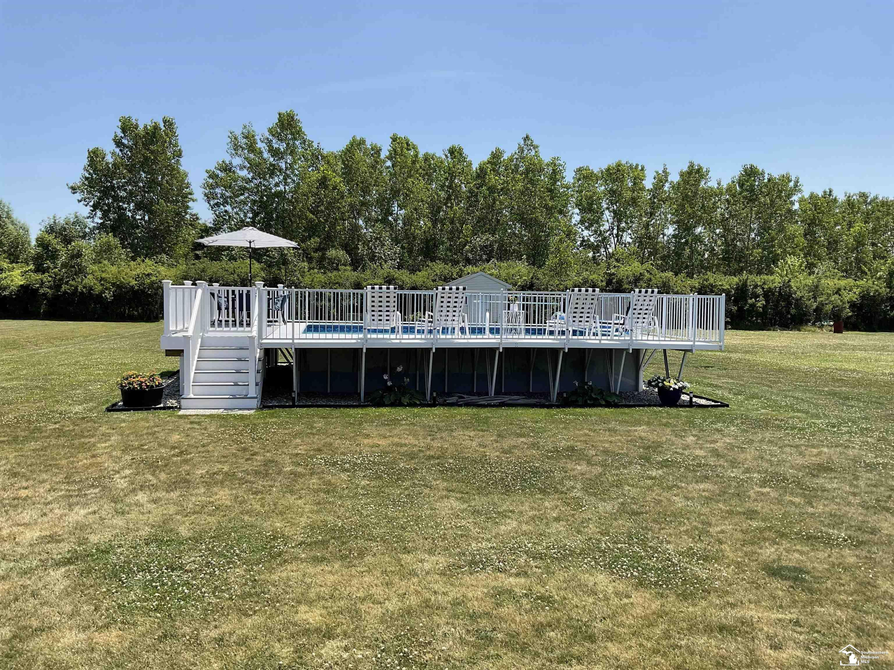 13320 Lighthouse Road, La Salle, MI — Photo 9