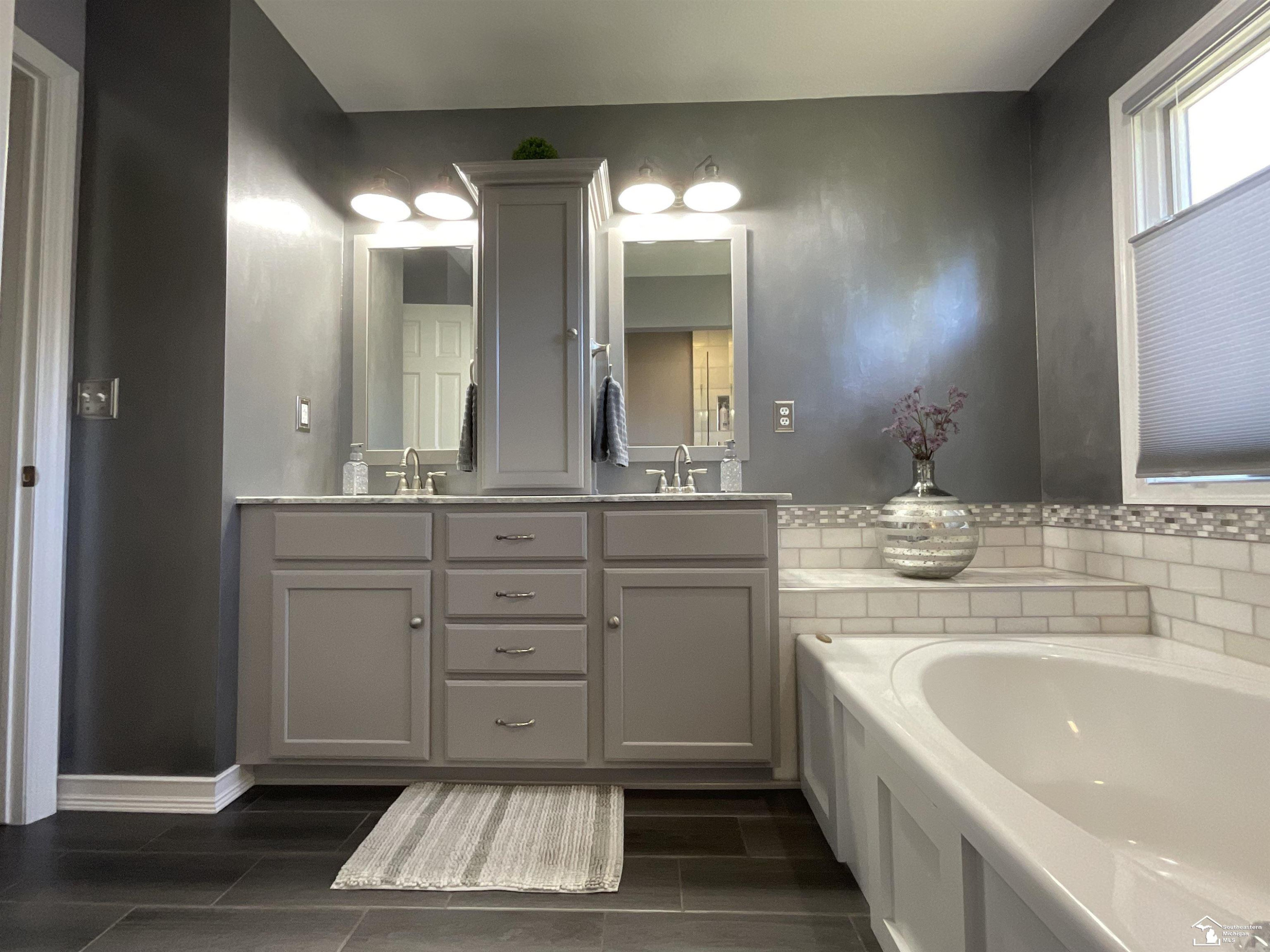 13320 Lighthouse Road, La Salle, MI — Photo 37