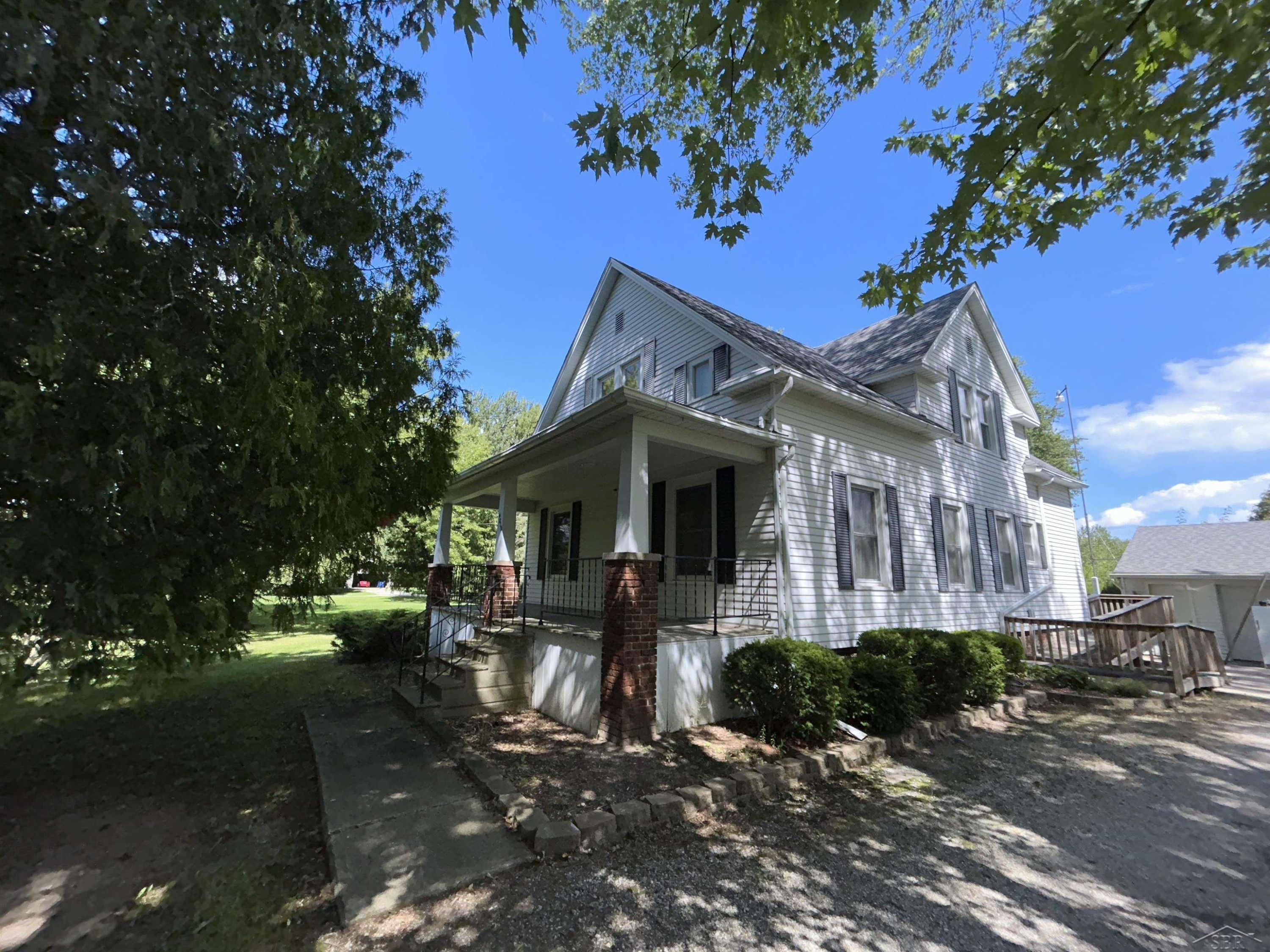 4810 Mackinaw Road, Saginaw, MI 48603 — front exterior