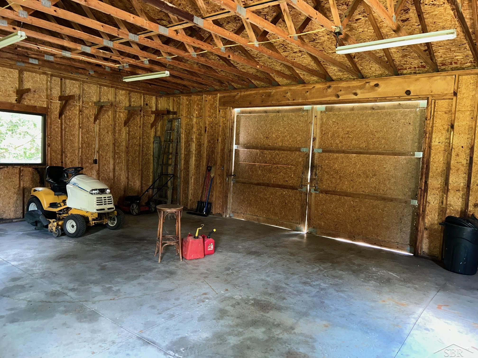 4810 Mackinaw Road, Saginaw, MI 48603 — Photo 23
